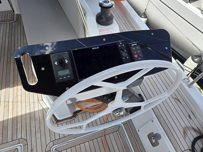 Dufour 44 — photo 22