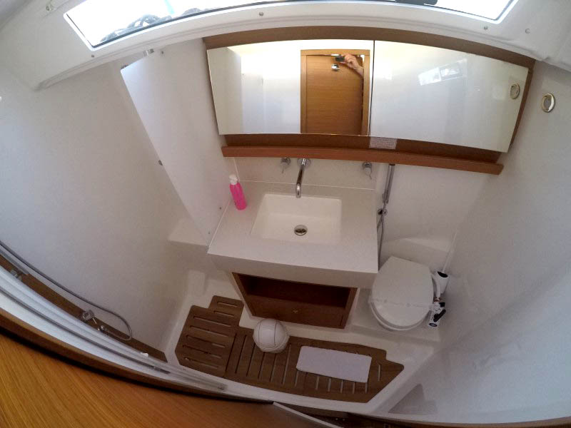 Dufour 470 GL — photo 24