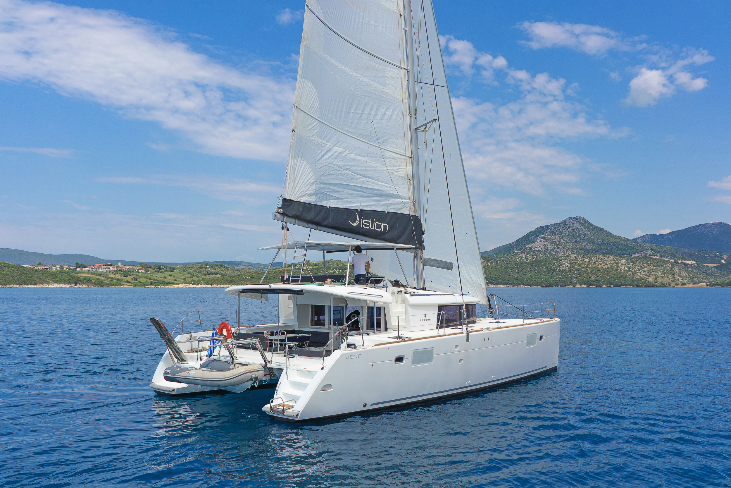 Lagoon 450 Fly & GEN & WM — photo 2
