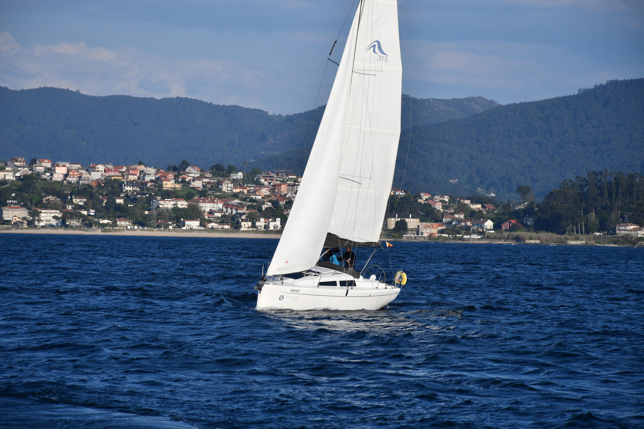 Hanse 315 — photo 19