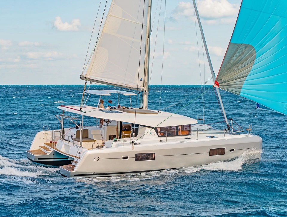 Lagoon 42 & GEN & WM — photo 10