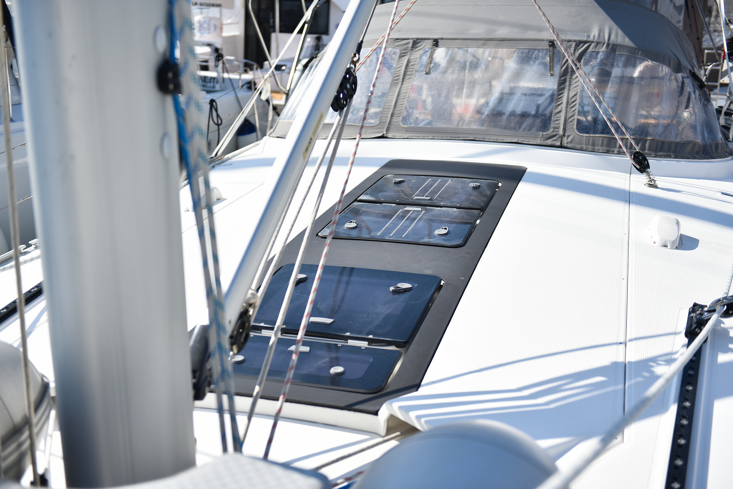 Bavaria Cruiser 56 — photo 14