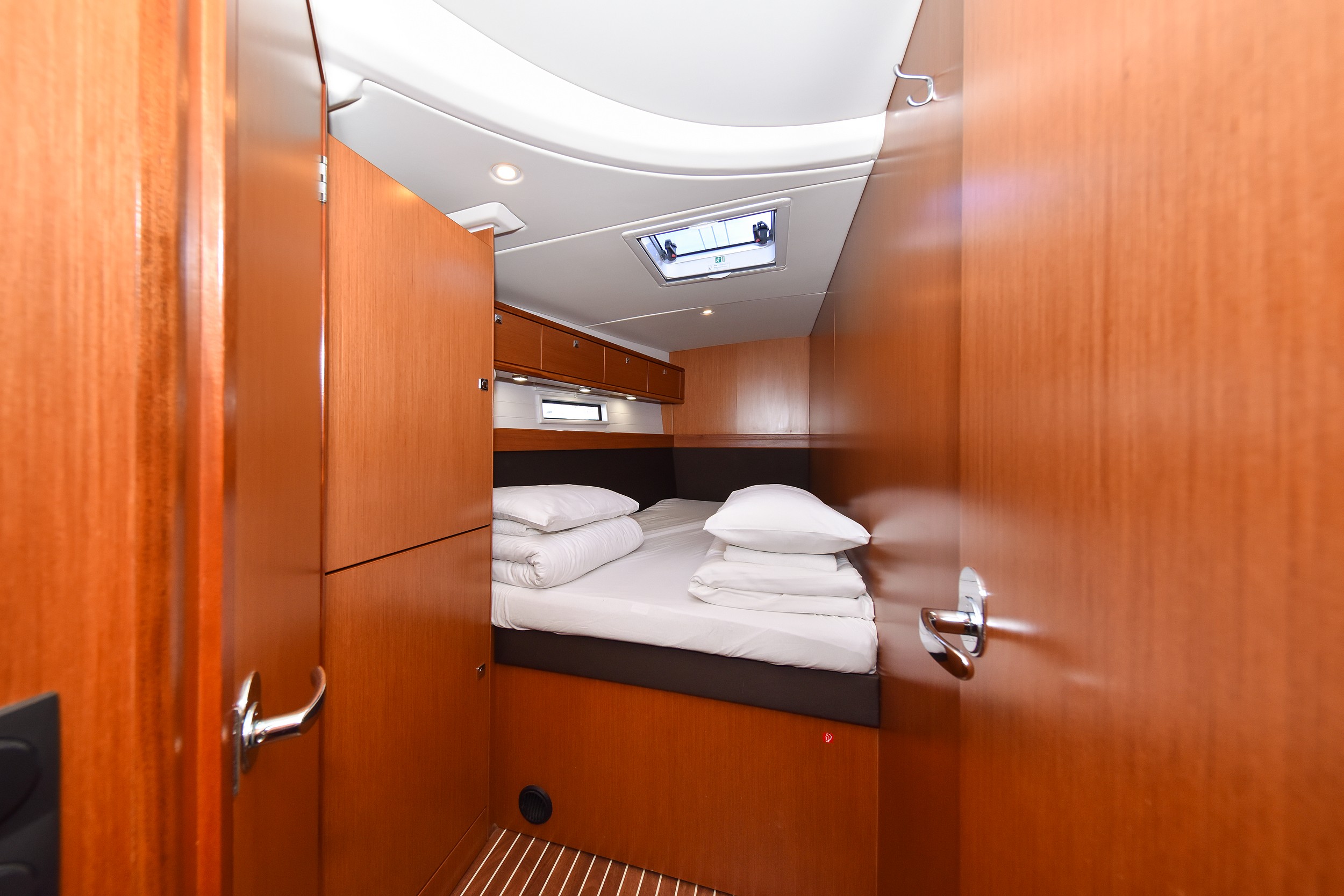 Bavaria Cruiser 56 — photo 20