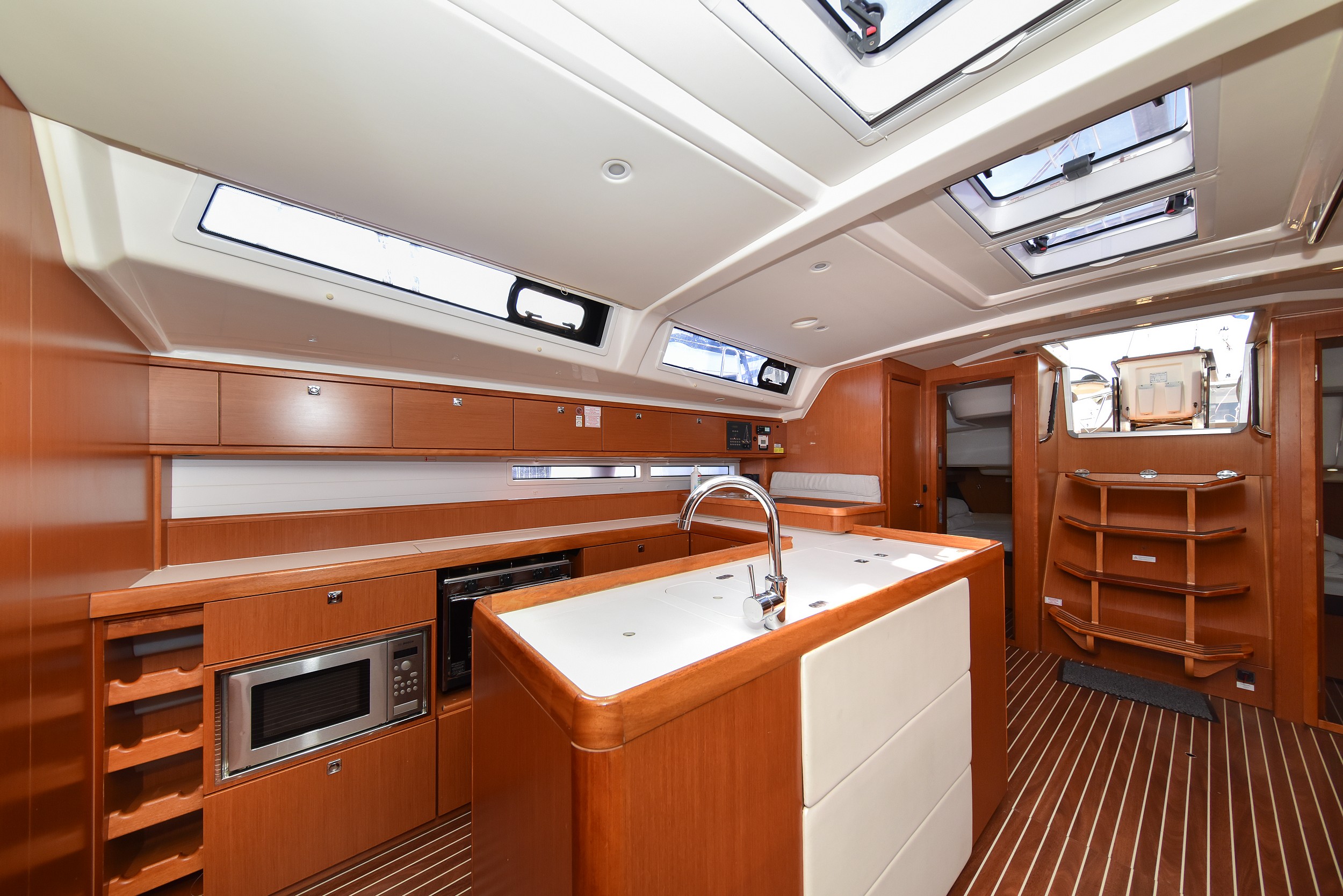 Bavaria Cruiser 56 — photo 93