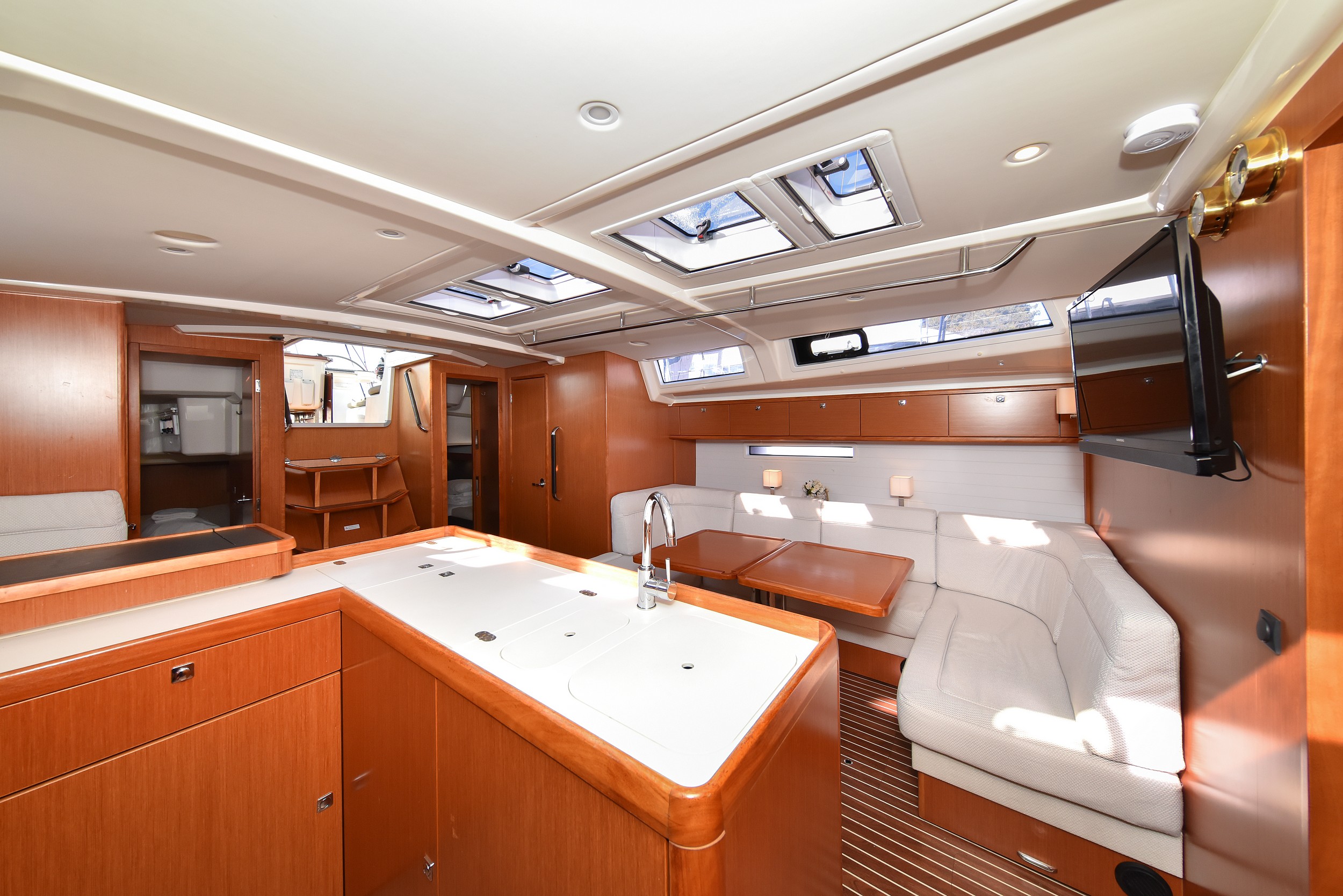 Bavaria Cruiser 56 — photo 91