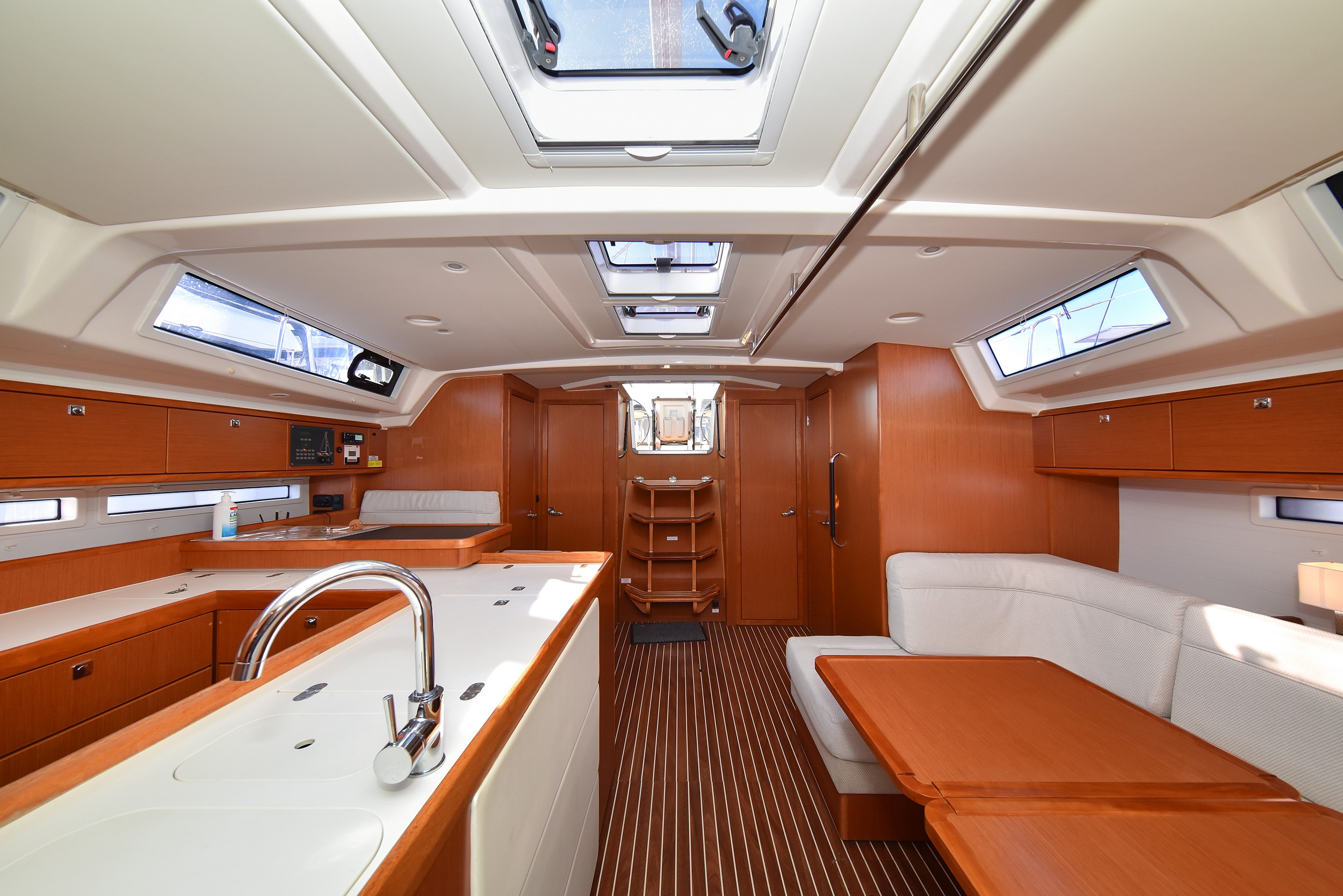 Bavaria Cruiser 56 — photo 88
