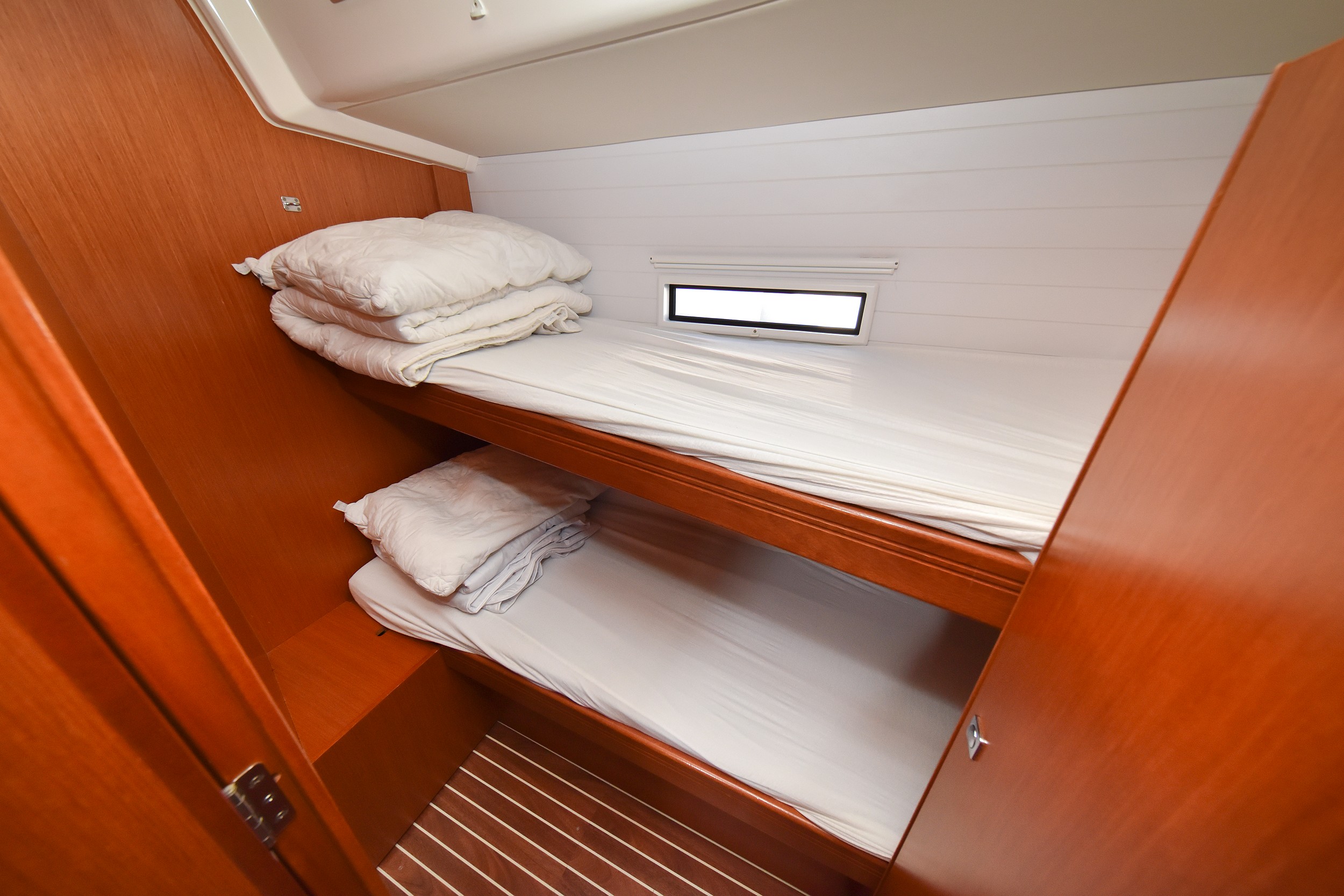 Bavaria Cruiser 56 — photo 102