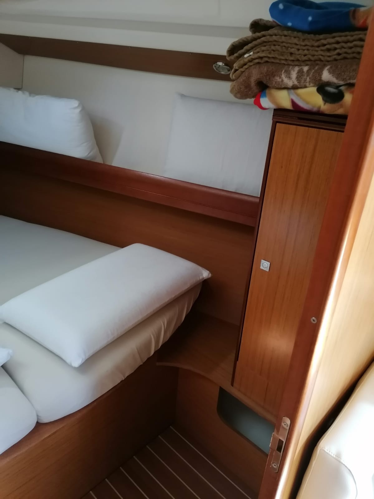 Sun Odyssey 39i — photo 8
