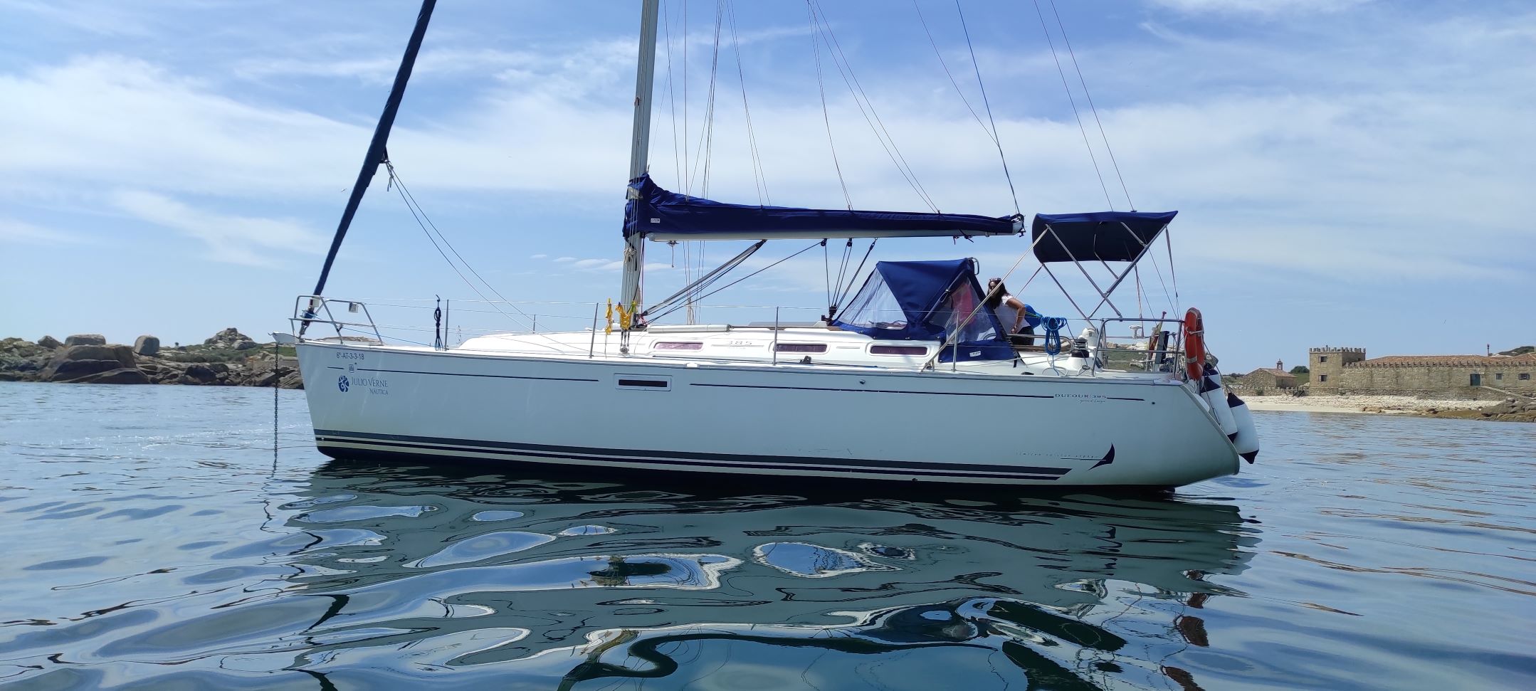 Dufour 385 Grand Large — photo 23