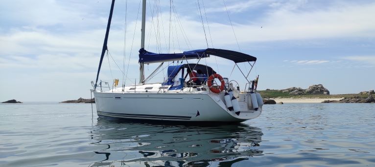 Dufour 385 Grand Large — photo 25