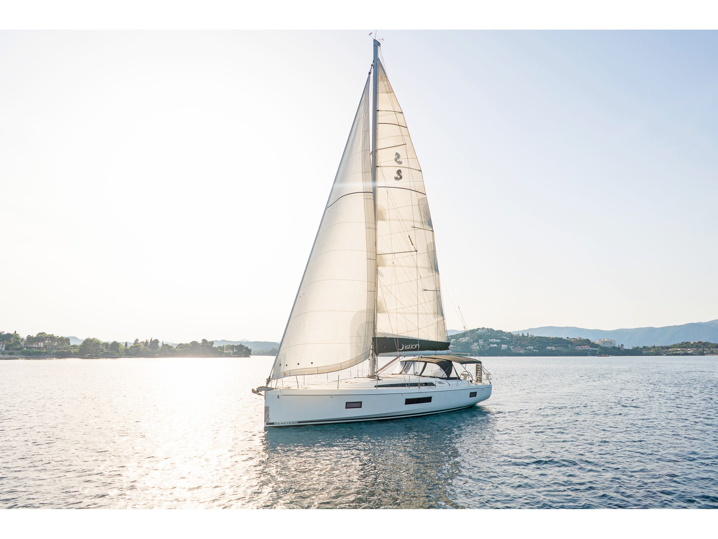 Oceanis 51.1 (5+1 cab) & GEN — photo 1