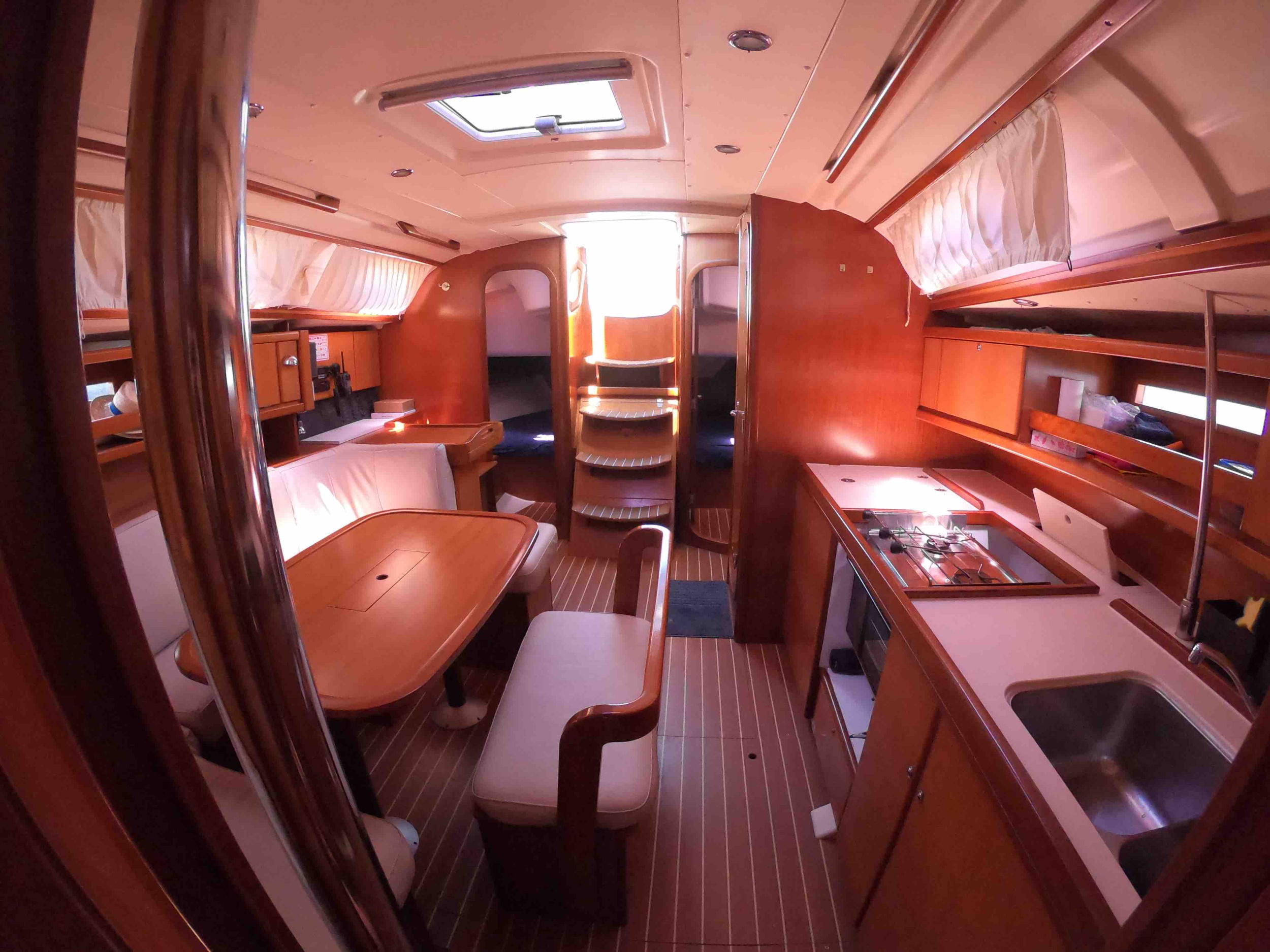 Dufour 385 Grand Large — photo 8