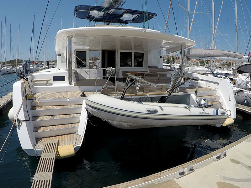 Lagoon 52 F — photo 23