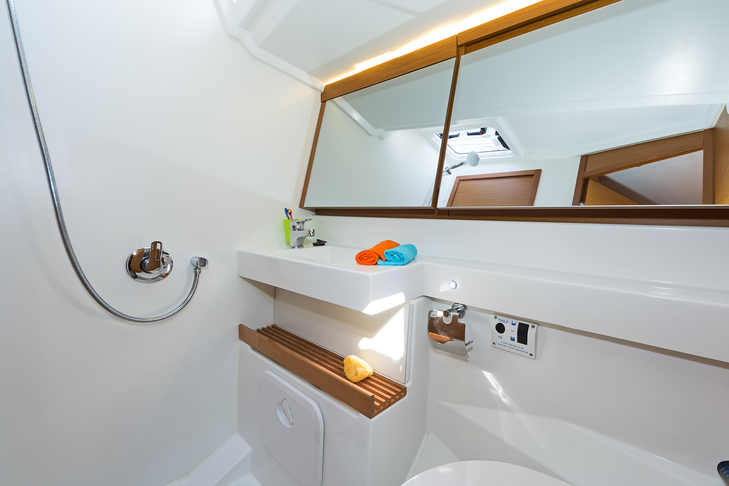 Sun Odyssey 440 — photo 5