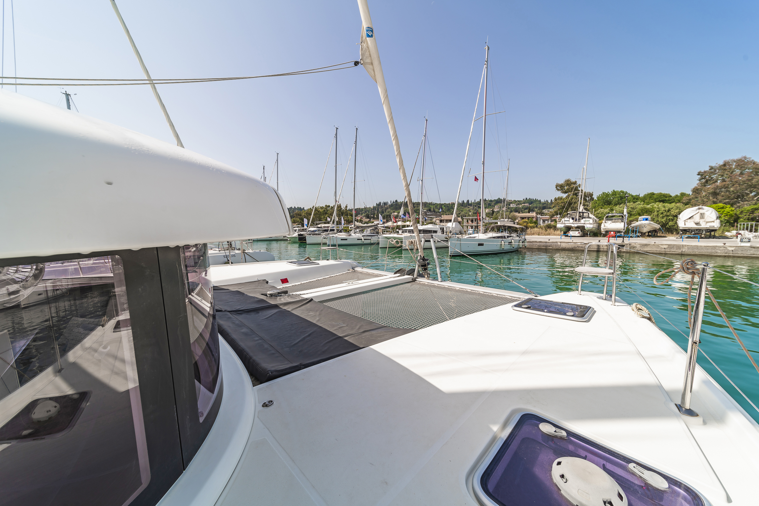 Lagoon 42 & GEN & WM — photo 8