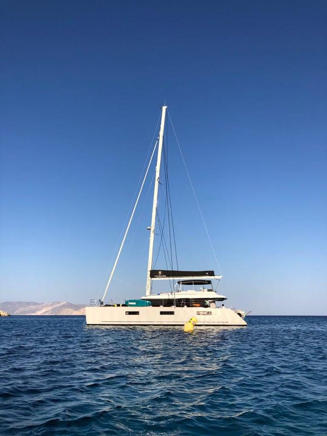 Lagoon 620 — photo 28
