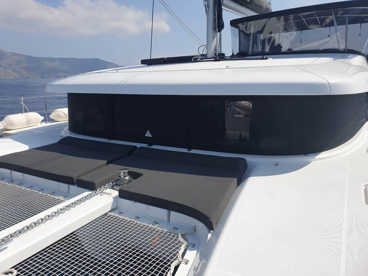 Lagoon 42 — photo 11