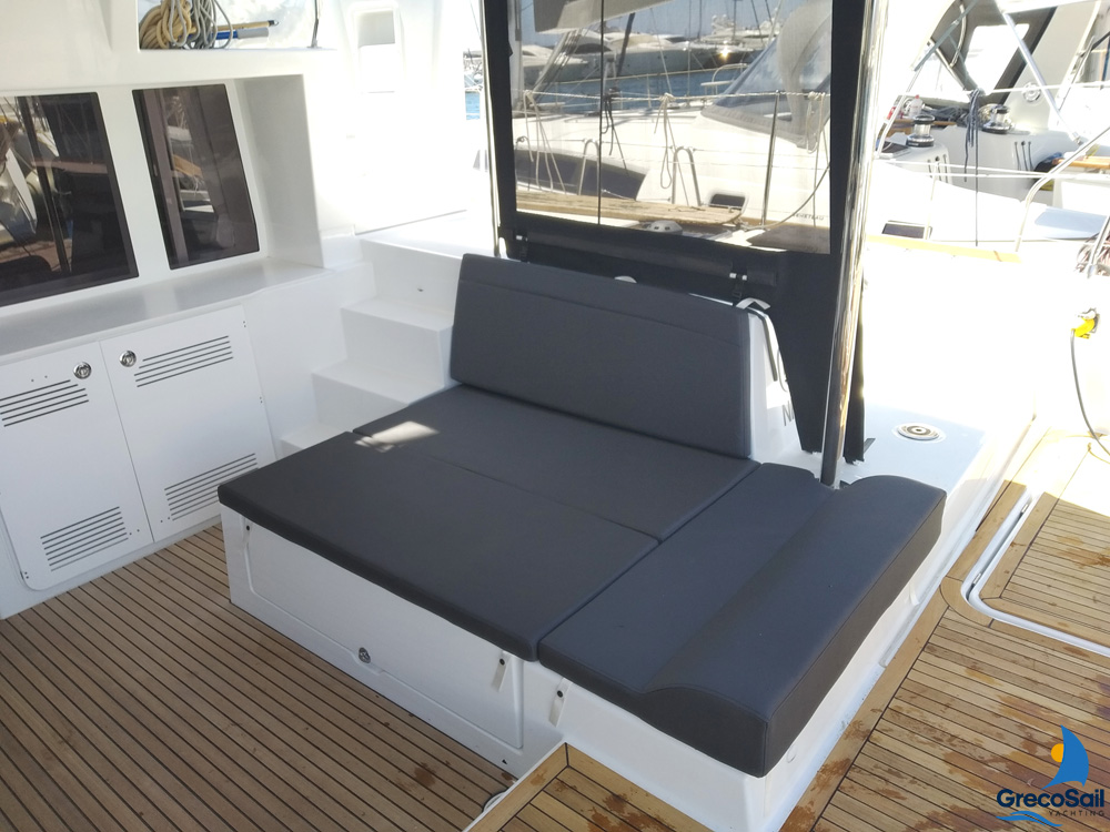 Lagoon 450 Flybridge — photo 8