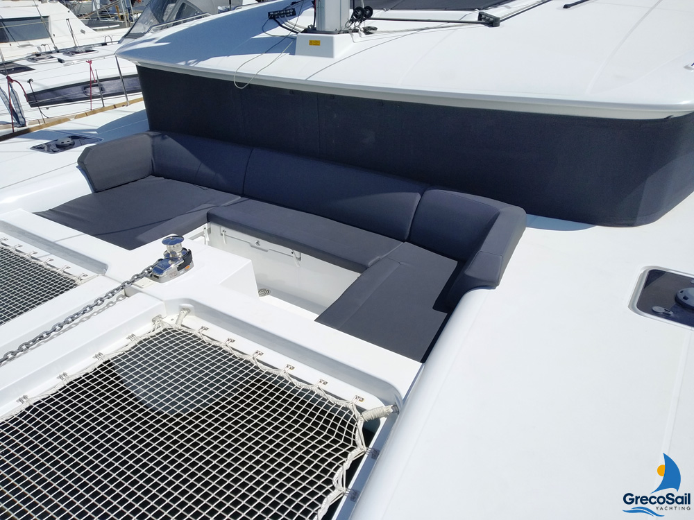 Lagoon 450 Flybridge — photo 15