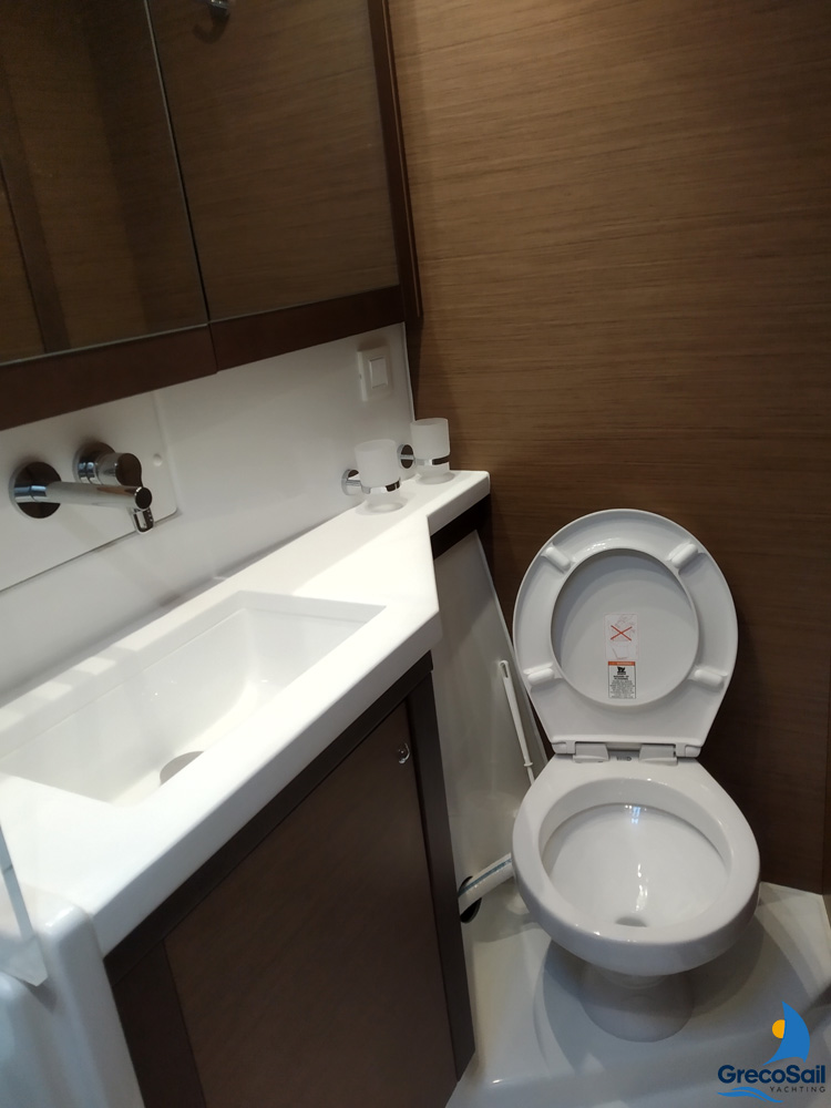 Lagoon 450 Flybridge — photo 18