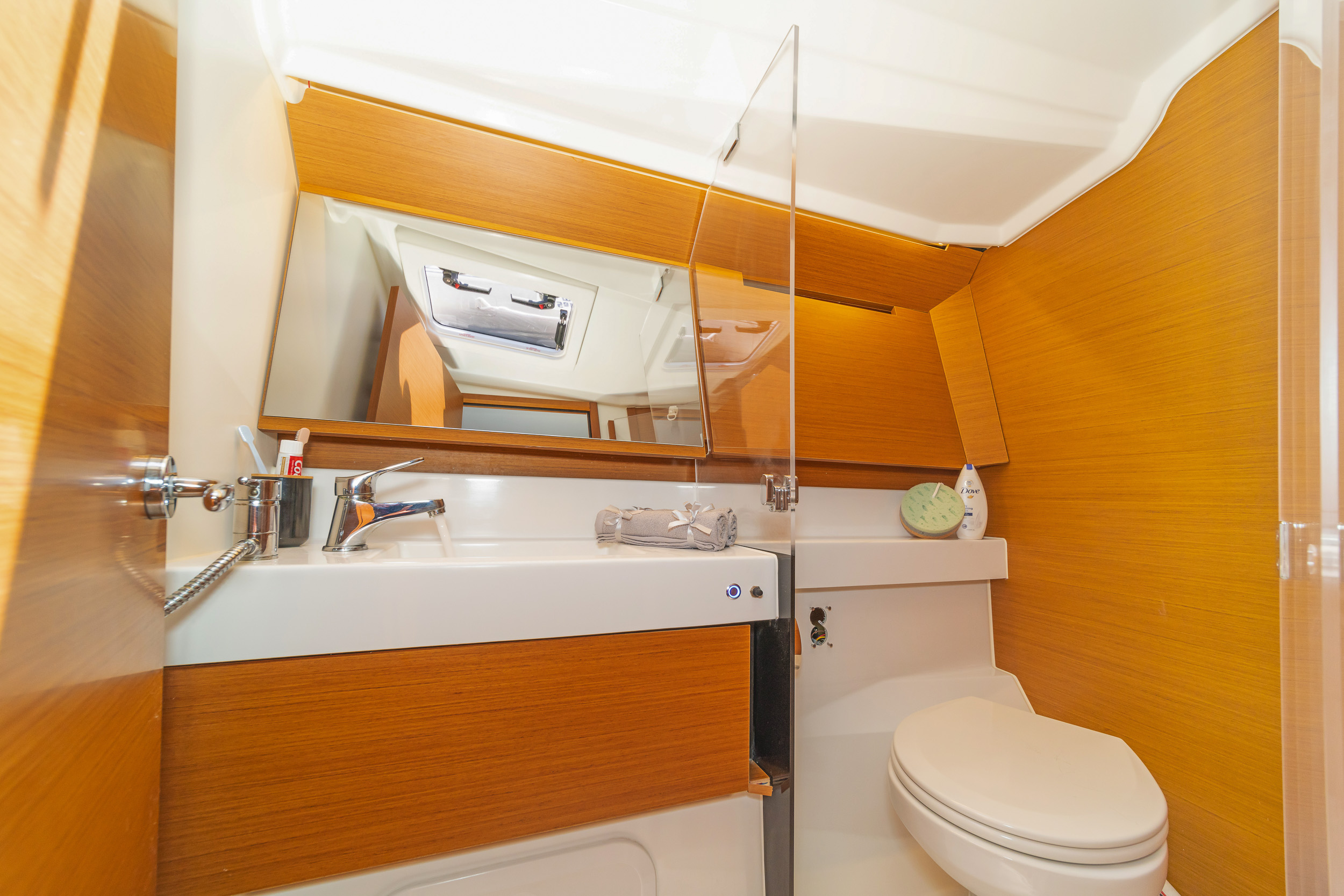 Sun Odyssey 410 — photo 15