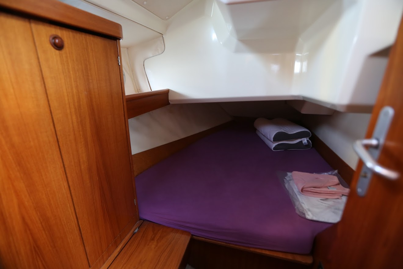 Sun Odyssey 33 — photo 9