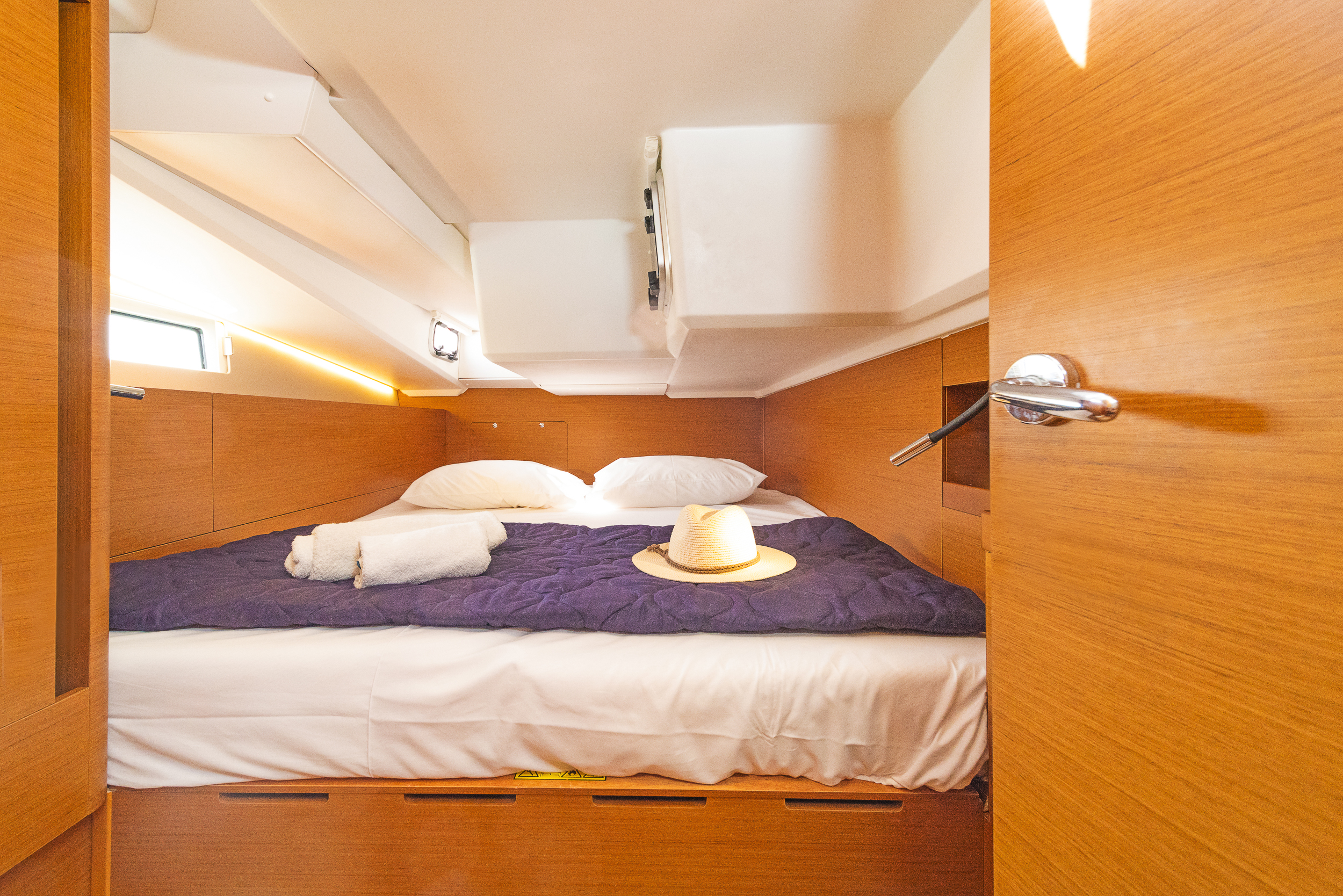 Sun Odyssey 490 4cab — photo 18