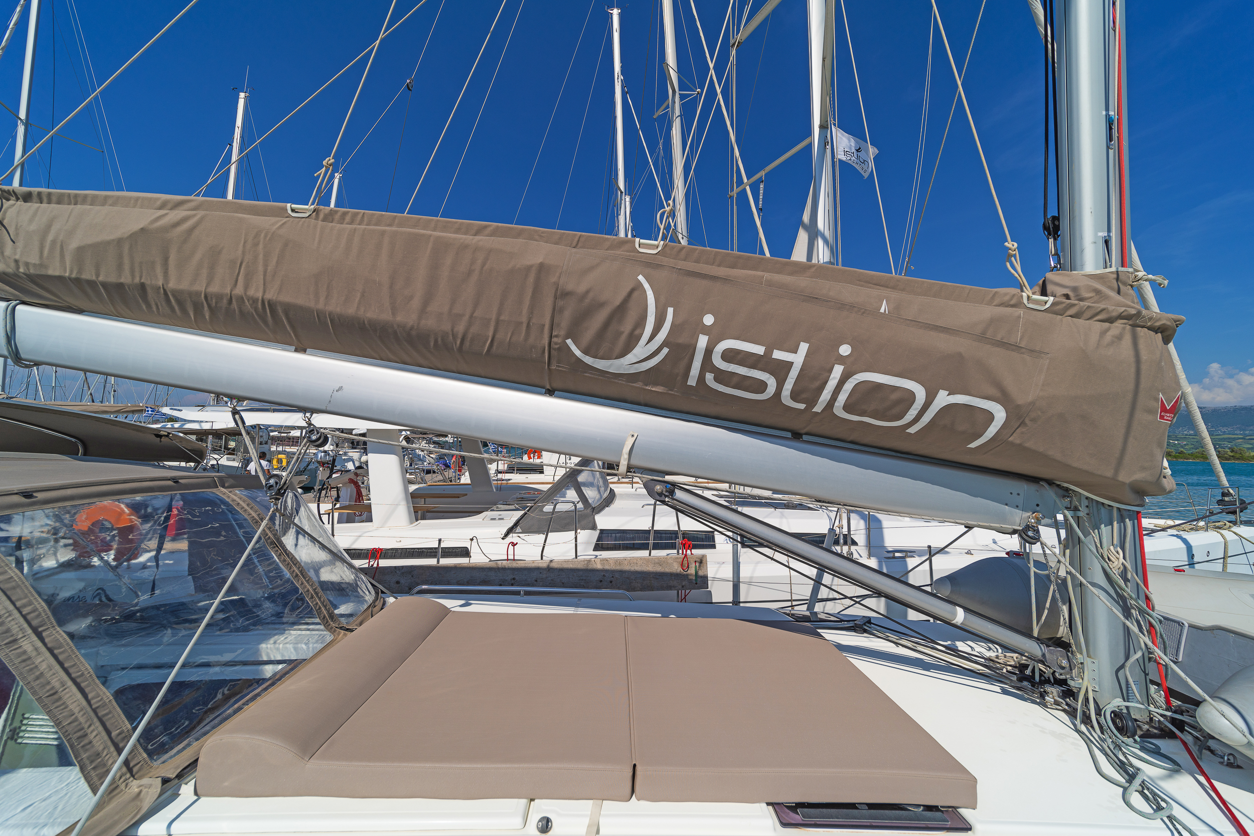 Sun Odyssey 490 4cab — photo 12