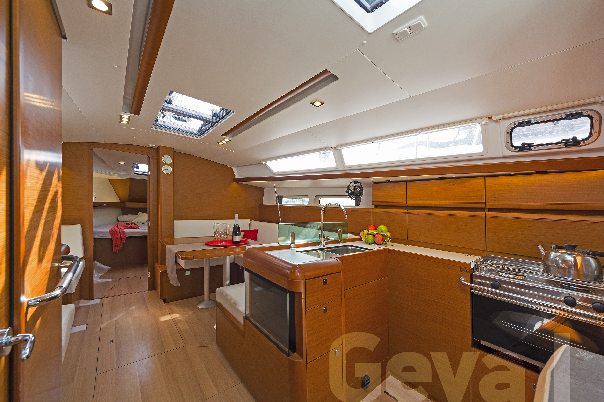 Sun Odyssey 419 — photo 3