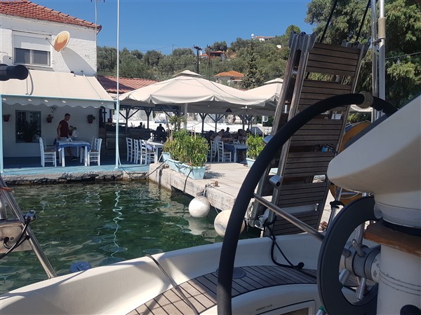 Sun Odyssey 33 — photo 10