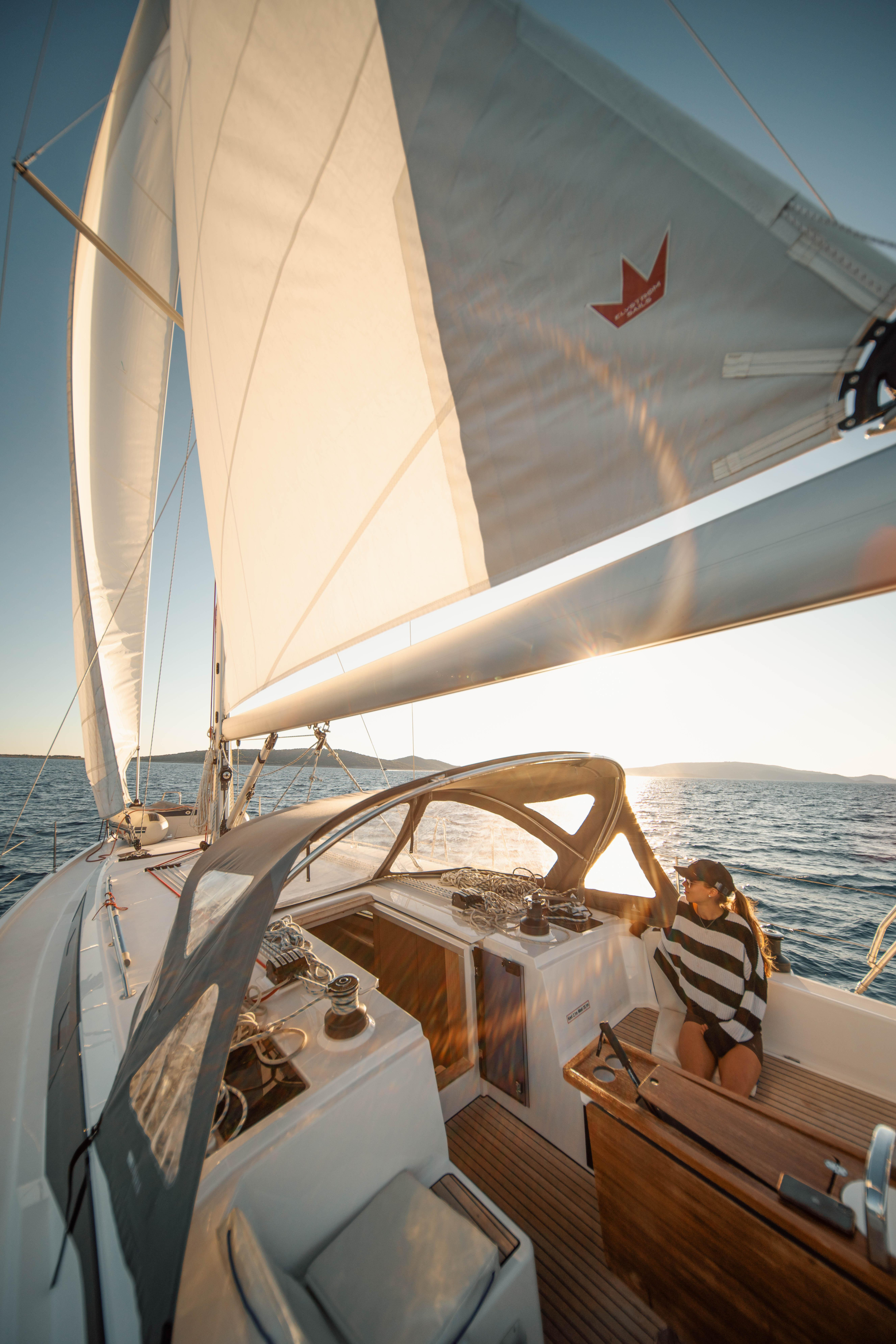 Bavaria C42 — photo 5