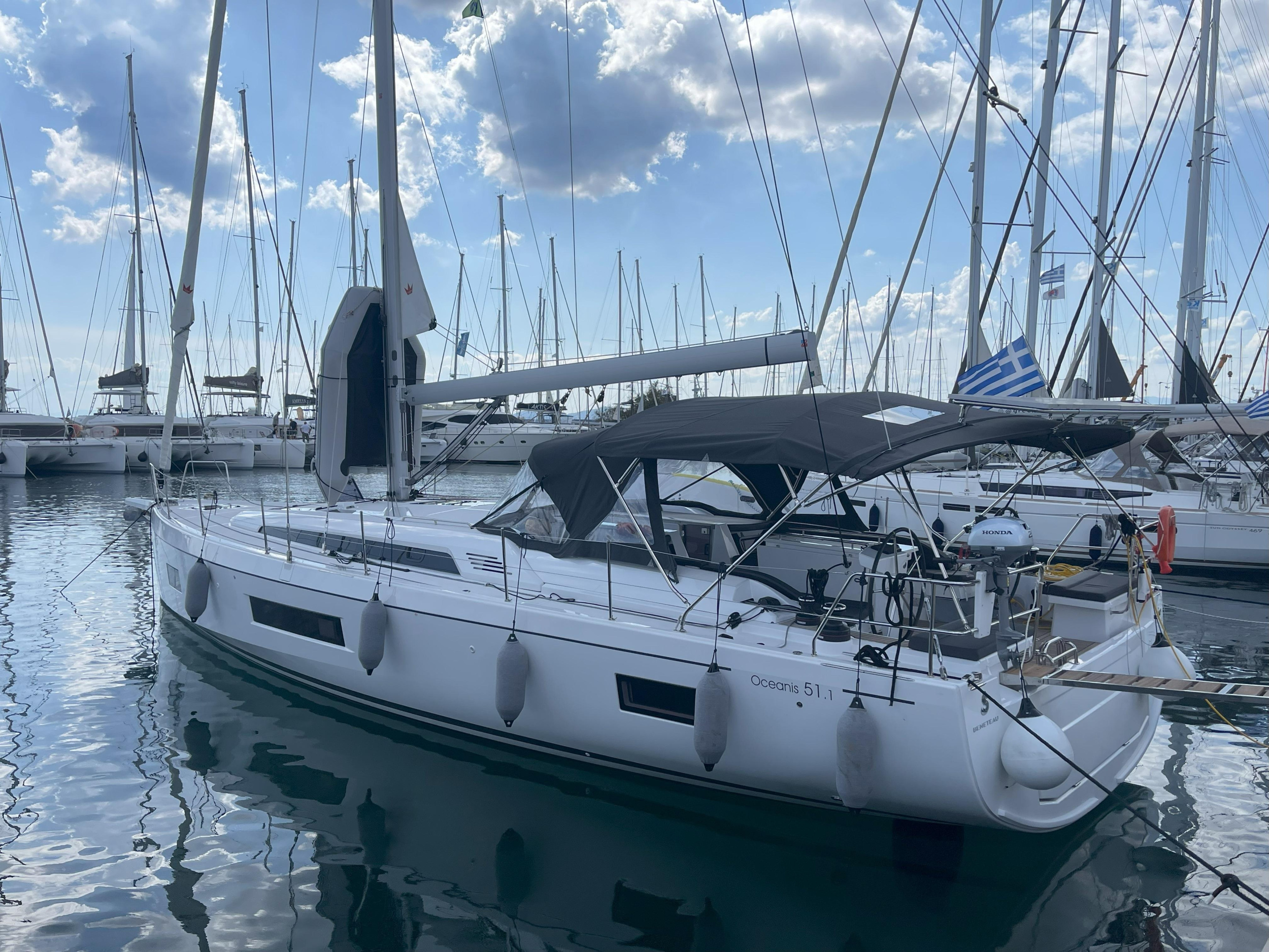 Oceanis 51.1 — photo 13