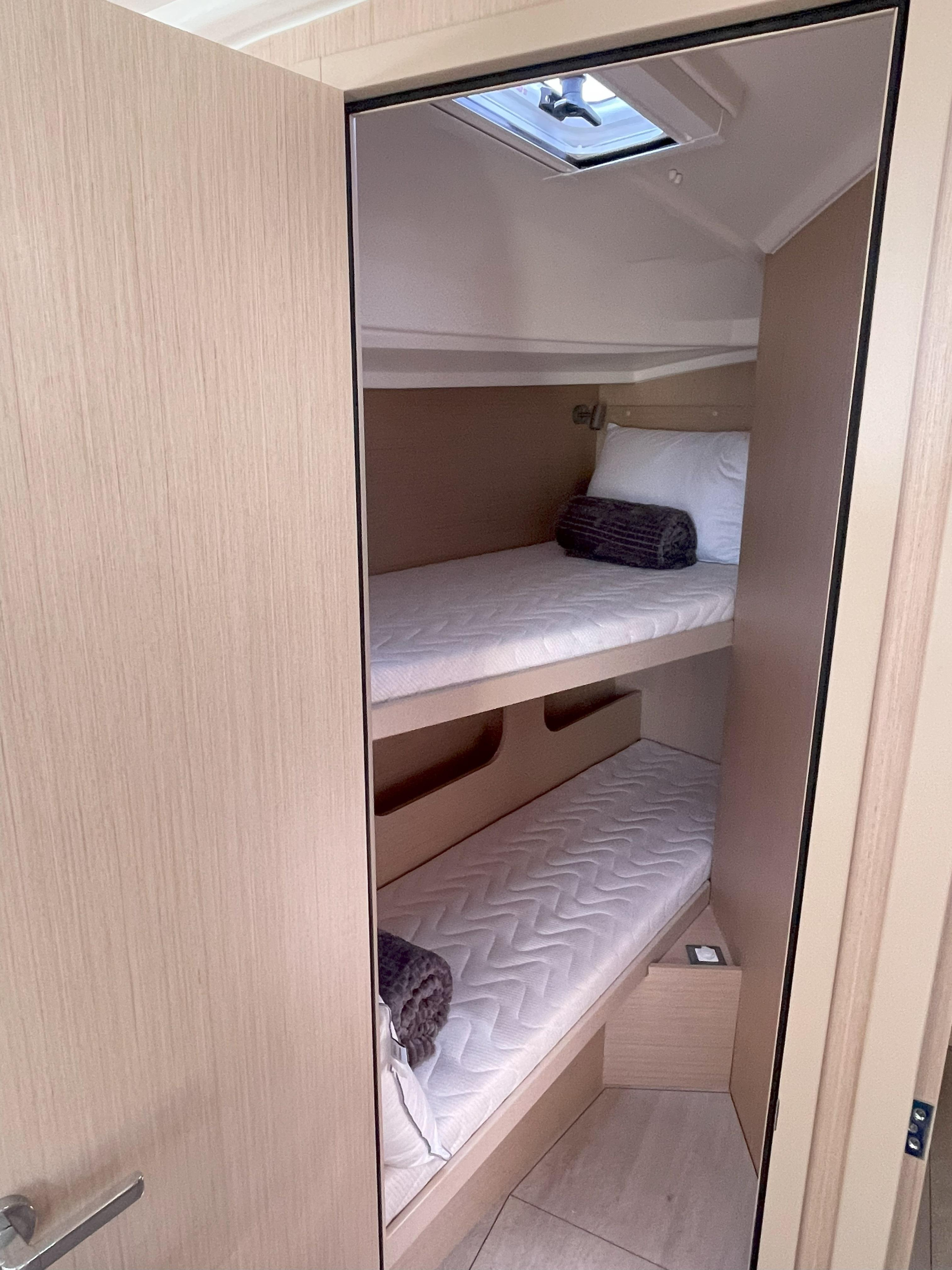 Oceanis 40.1 — photo 5