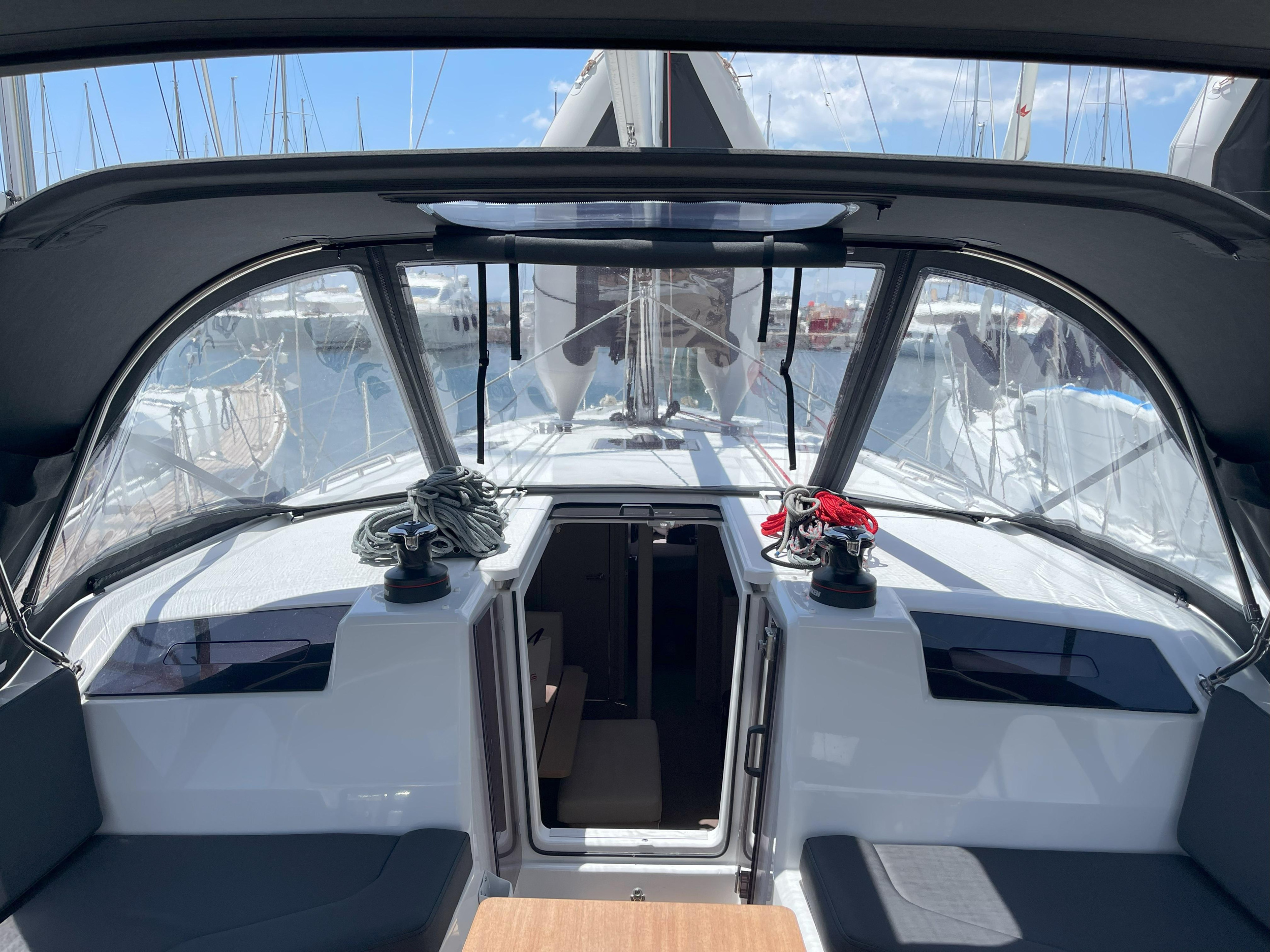Oceanis 40.1 — photo 9