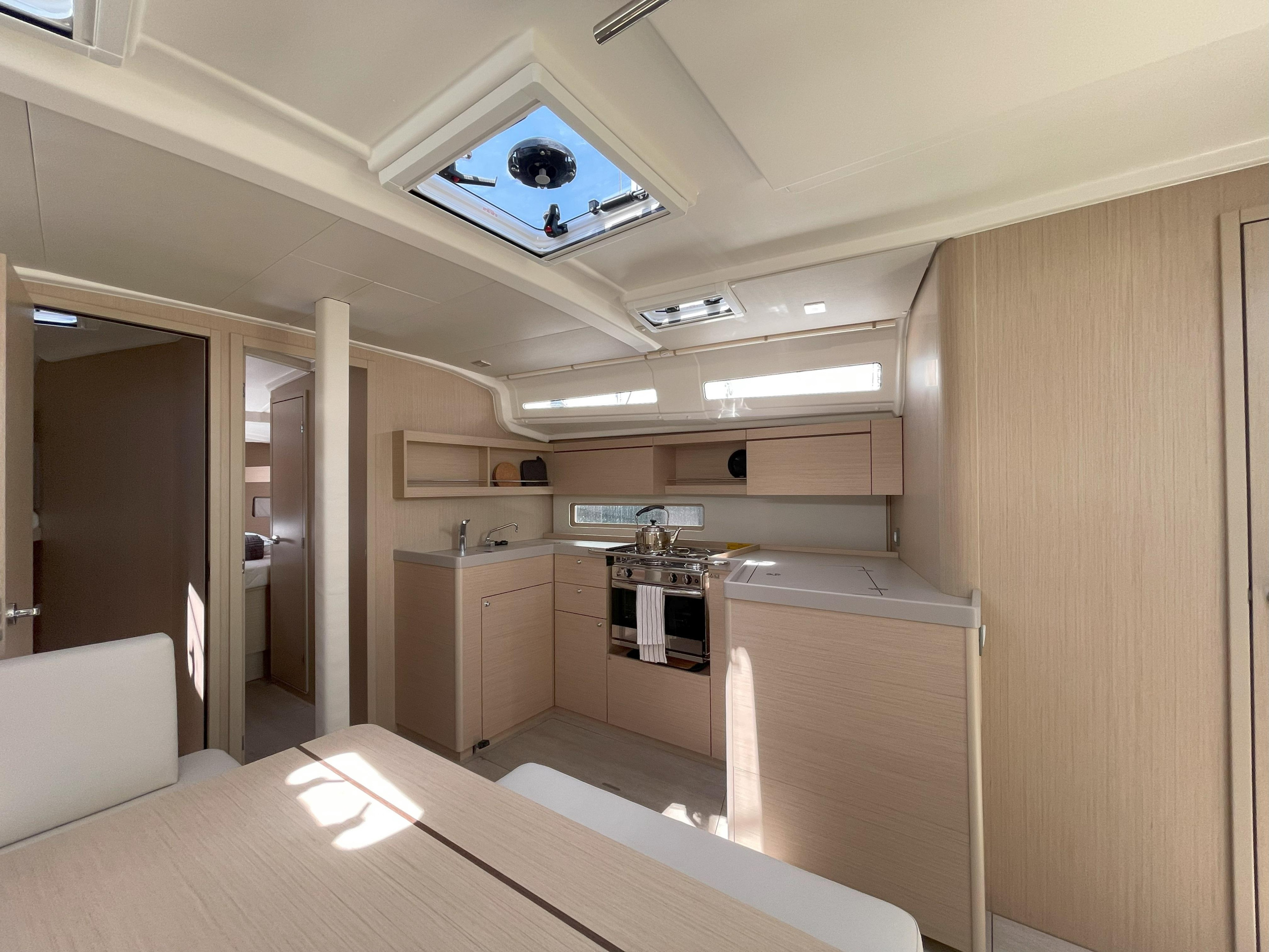 Oceanis 40.1 — photo 15