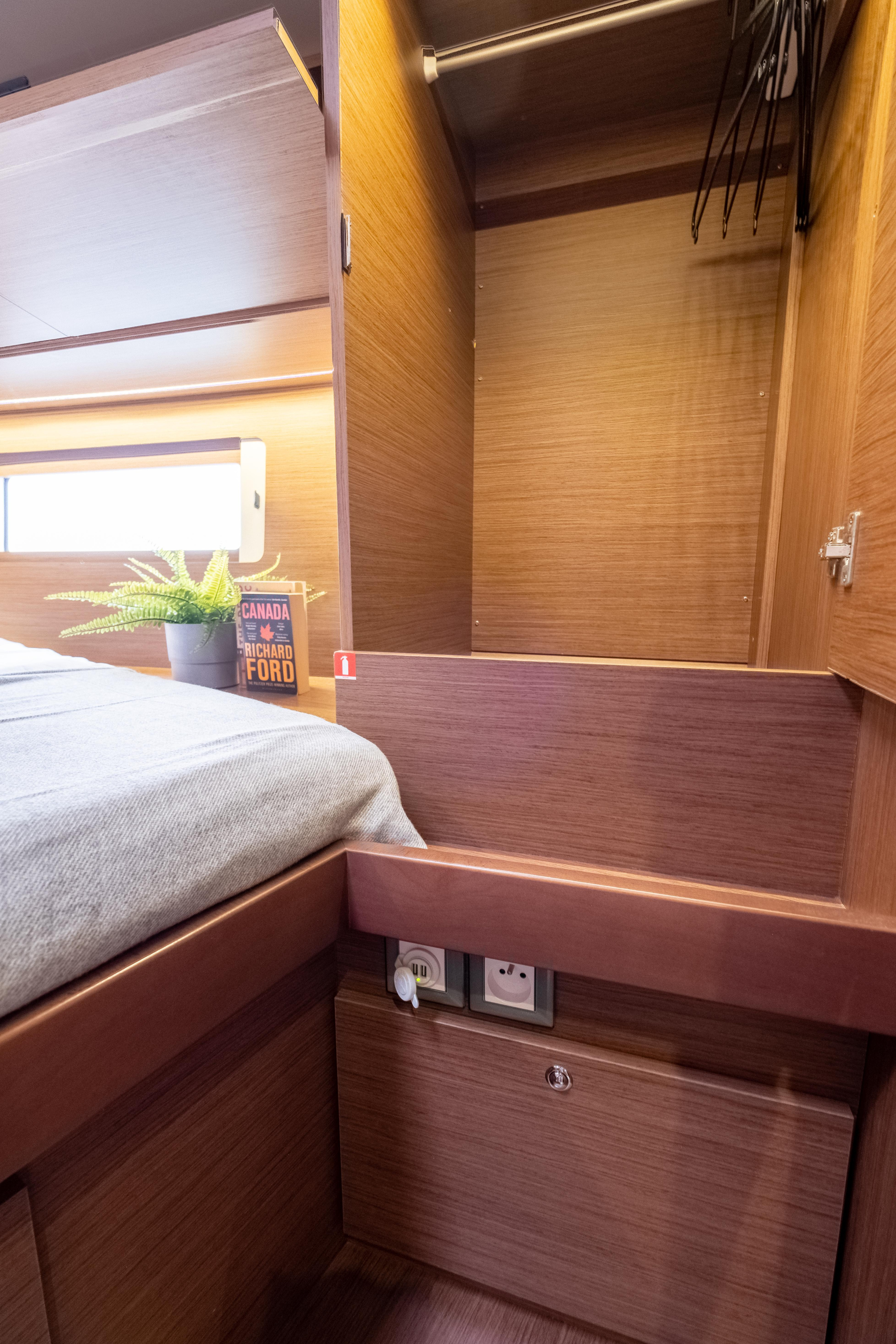 Oceanis 51.1 — photo 87