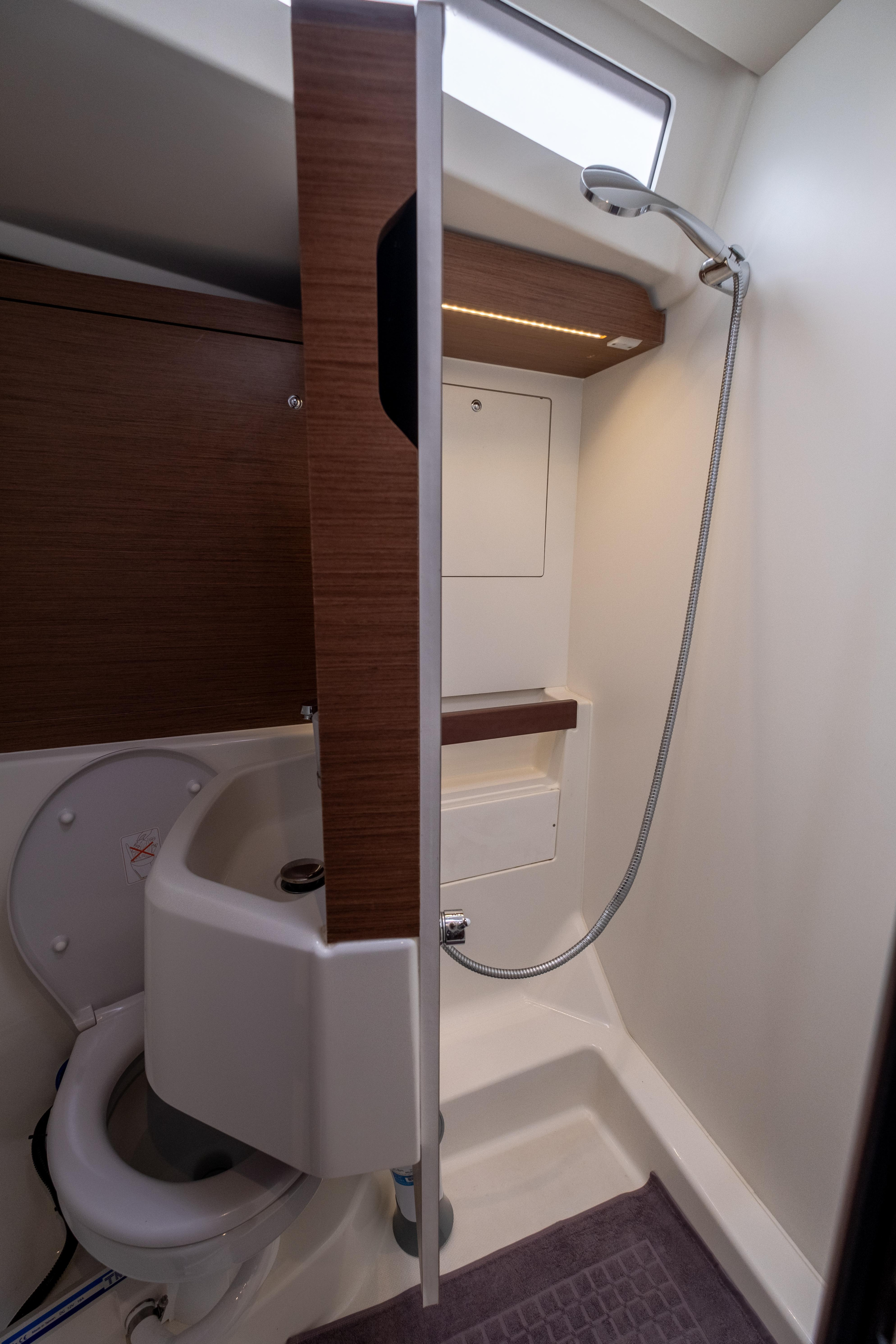 Oceanis 51.1 — photo 77