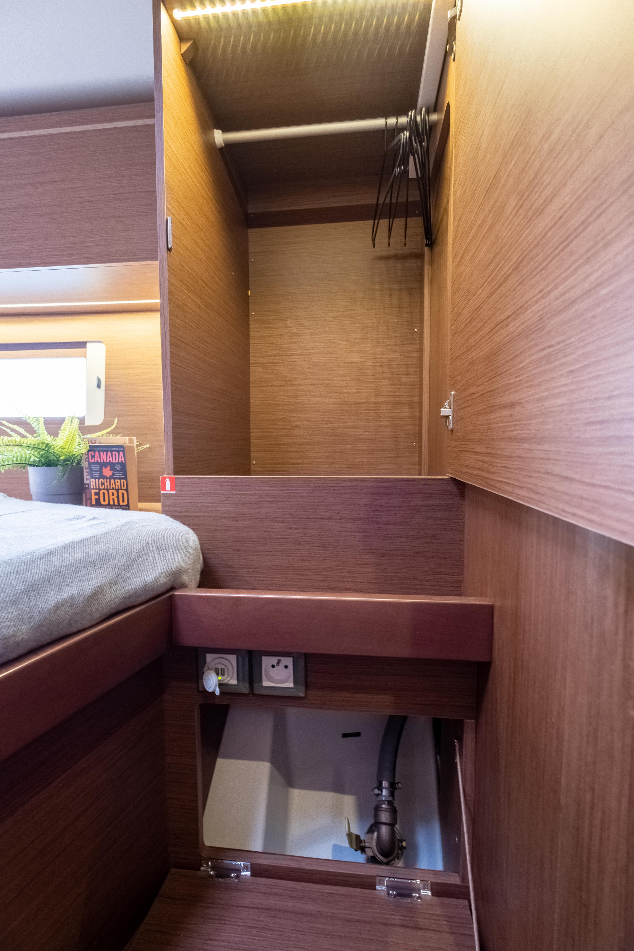 Oceanis 51.1 — photo 68