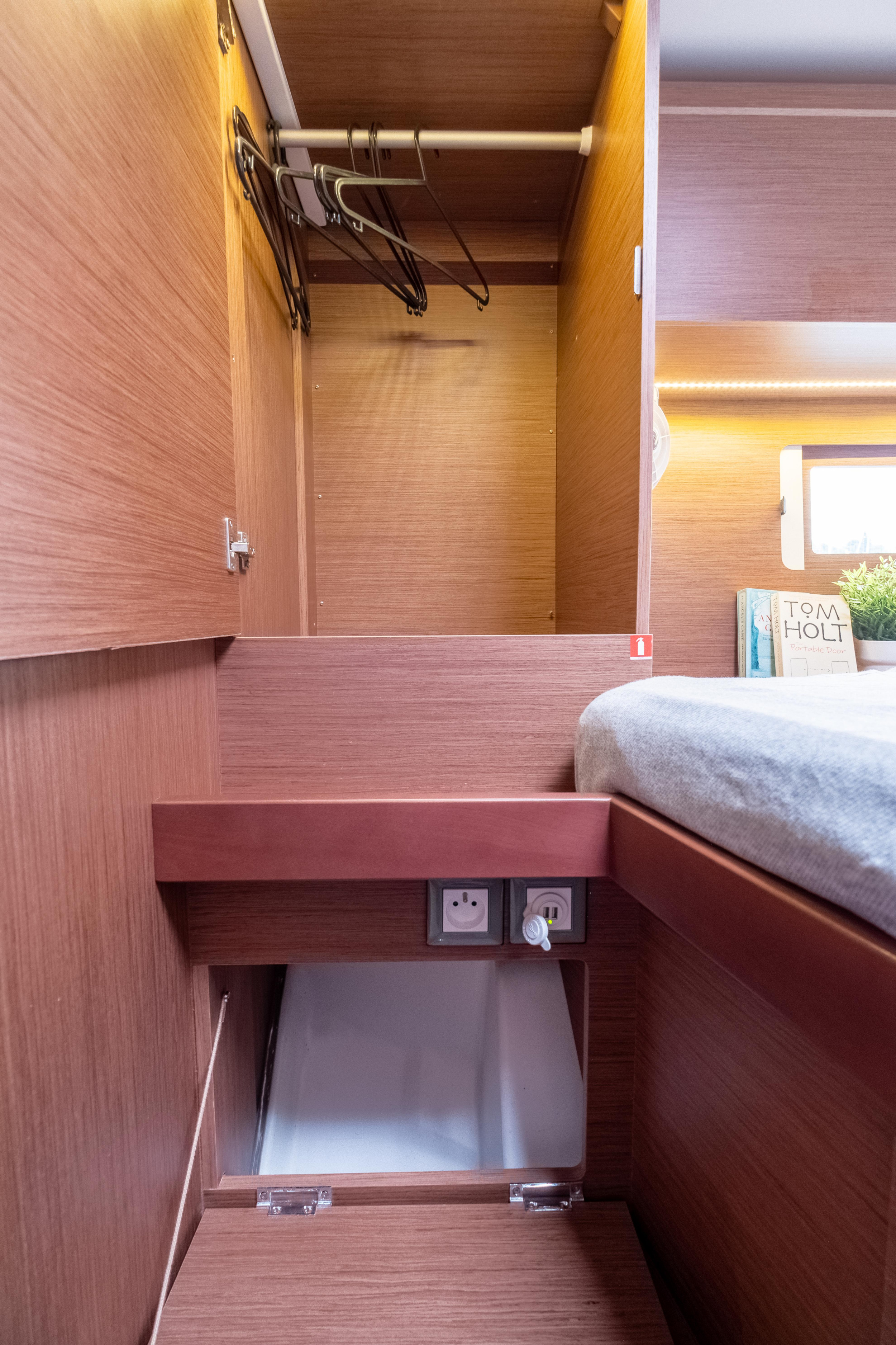 Oceanis 51.1 — photo 111