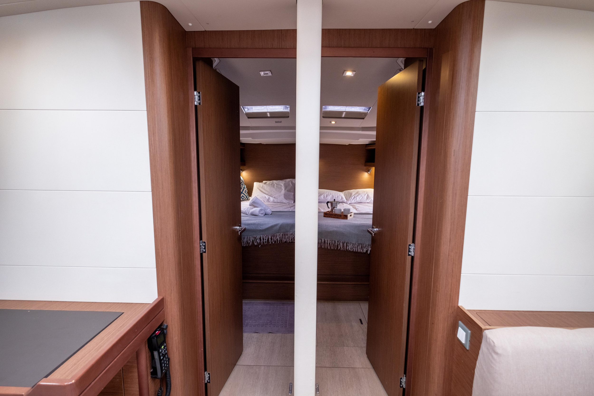 Oceanis 51.1 — photo 7