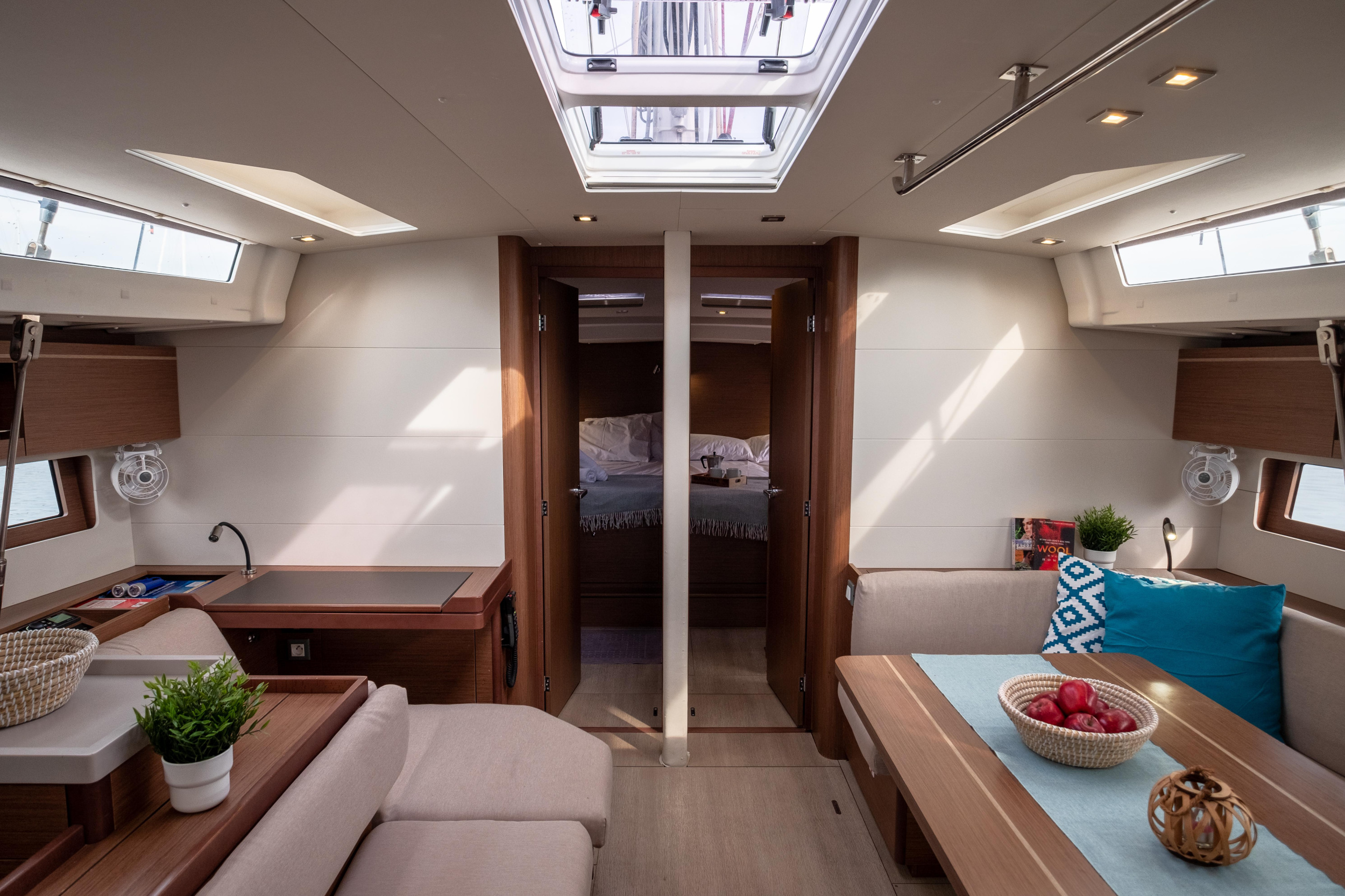 Oceanis 51.1 — photo 80