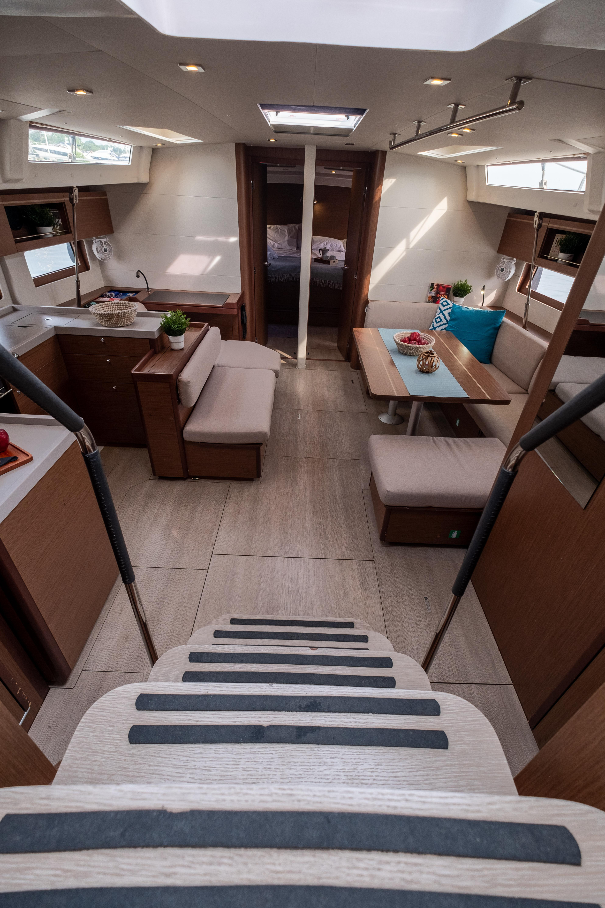 Oceanis 51.1 — photo 99