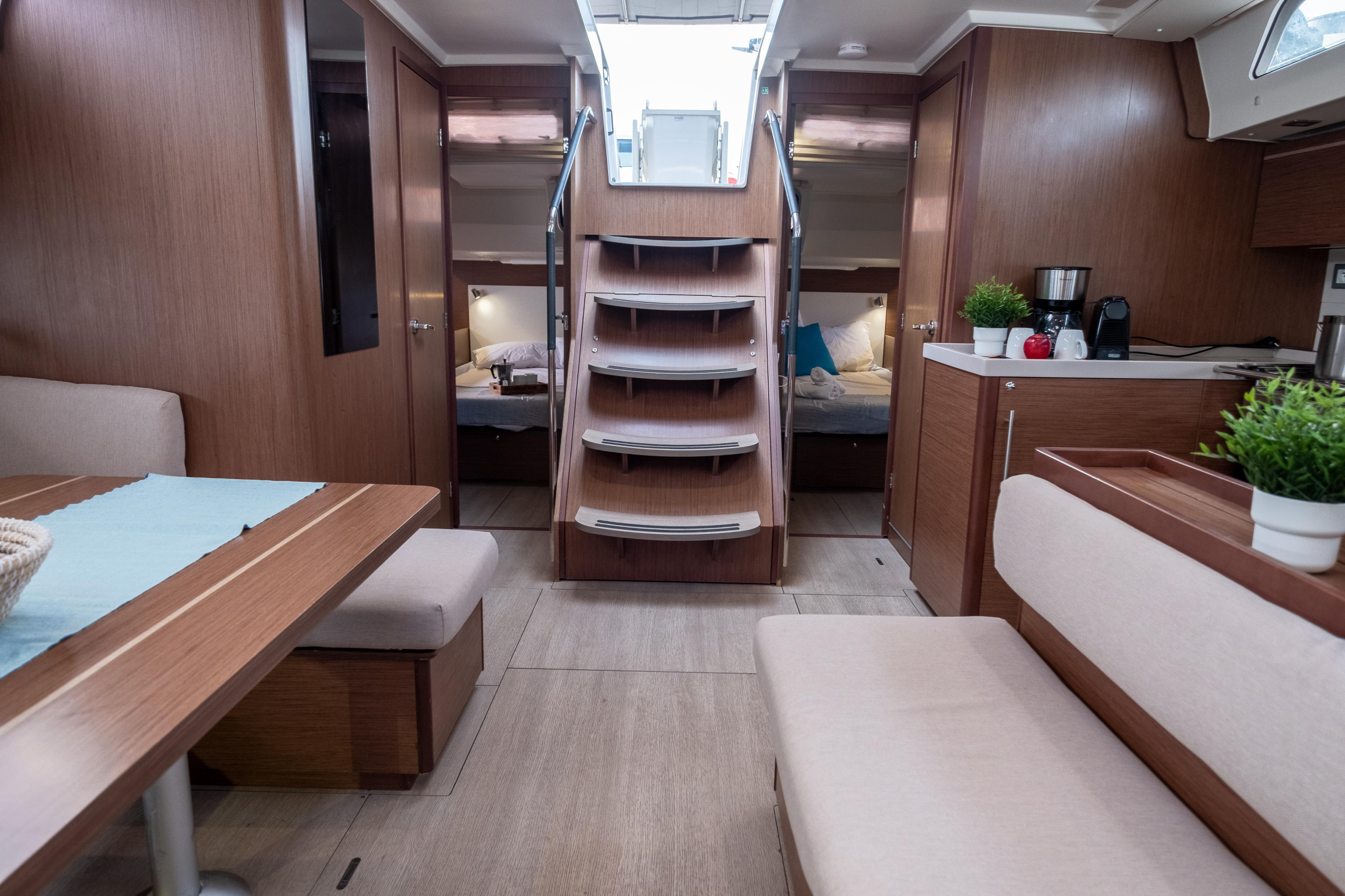 Oceanis 51.1 — photo 103
