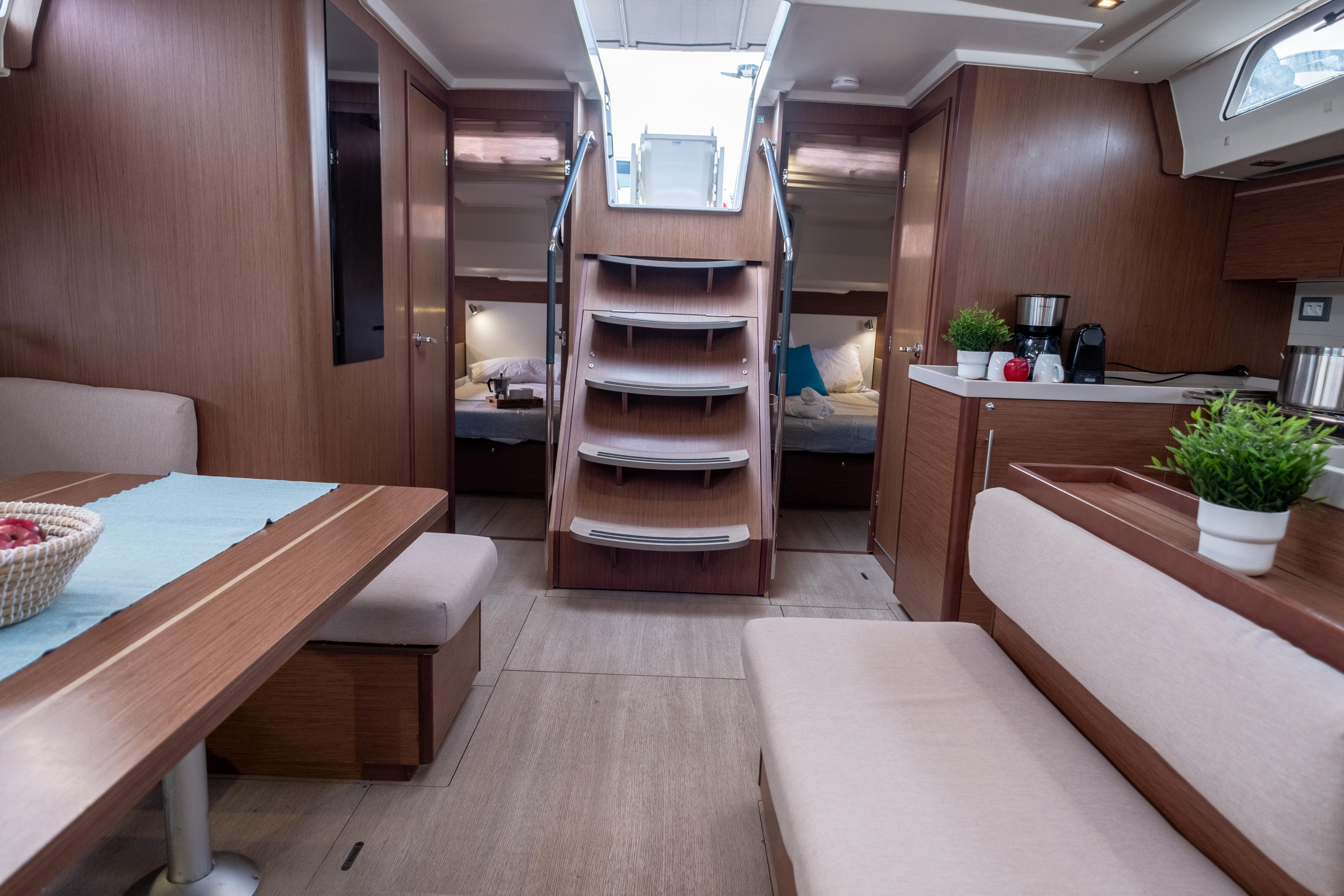 Oceanis 51.1 — photo 84