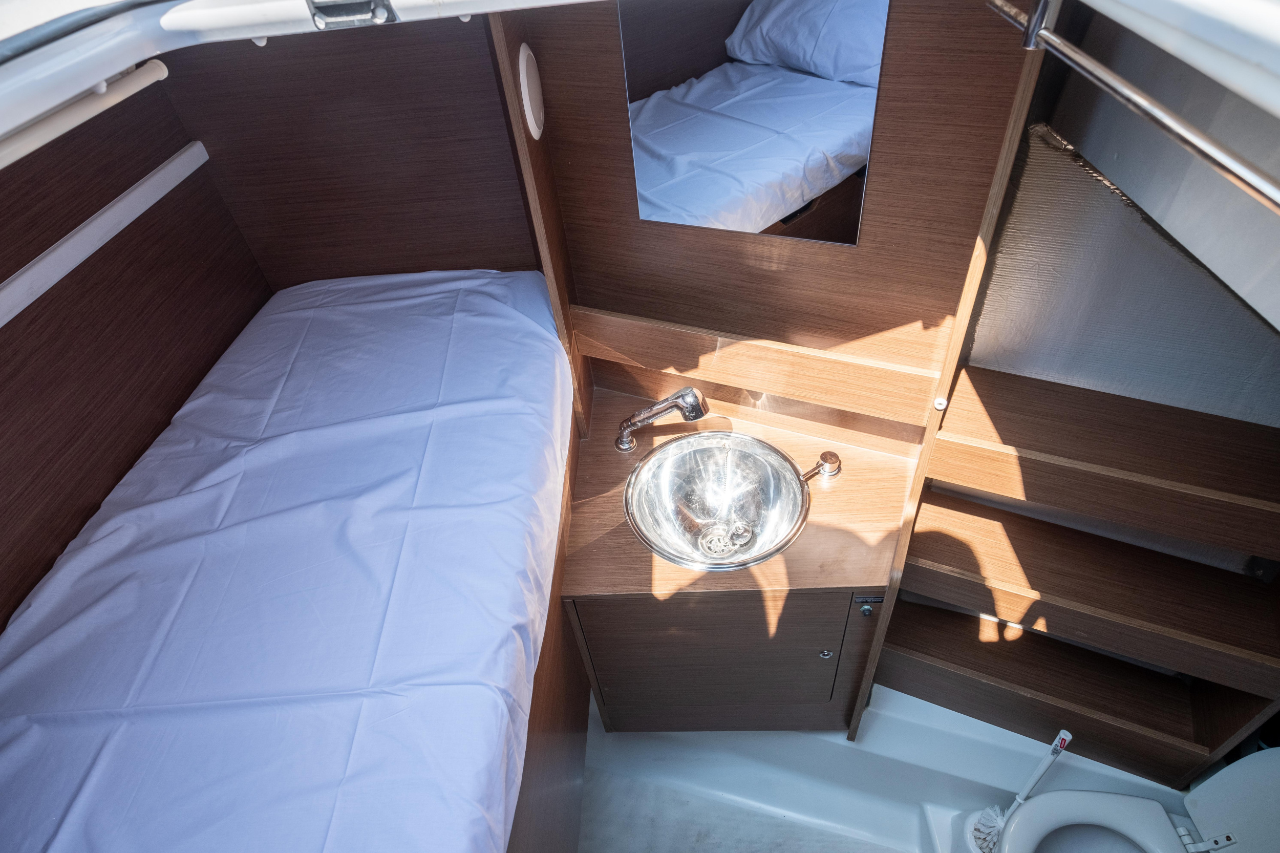 Oceanis 51.1 — photo 44