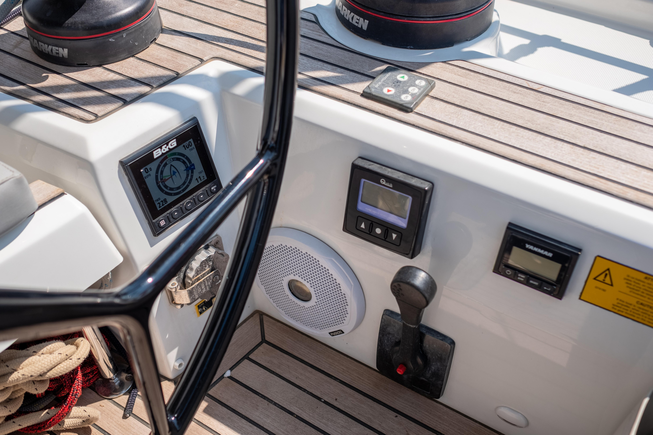 Oceanis 51.1 — photo 70