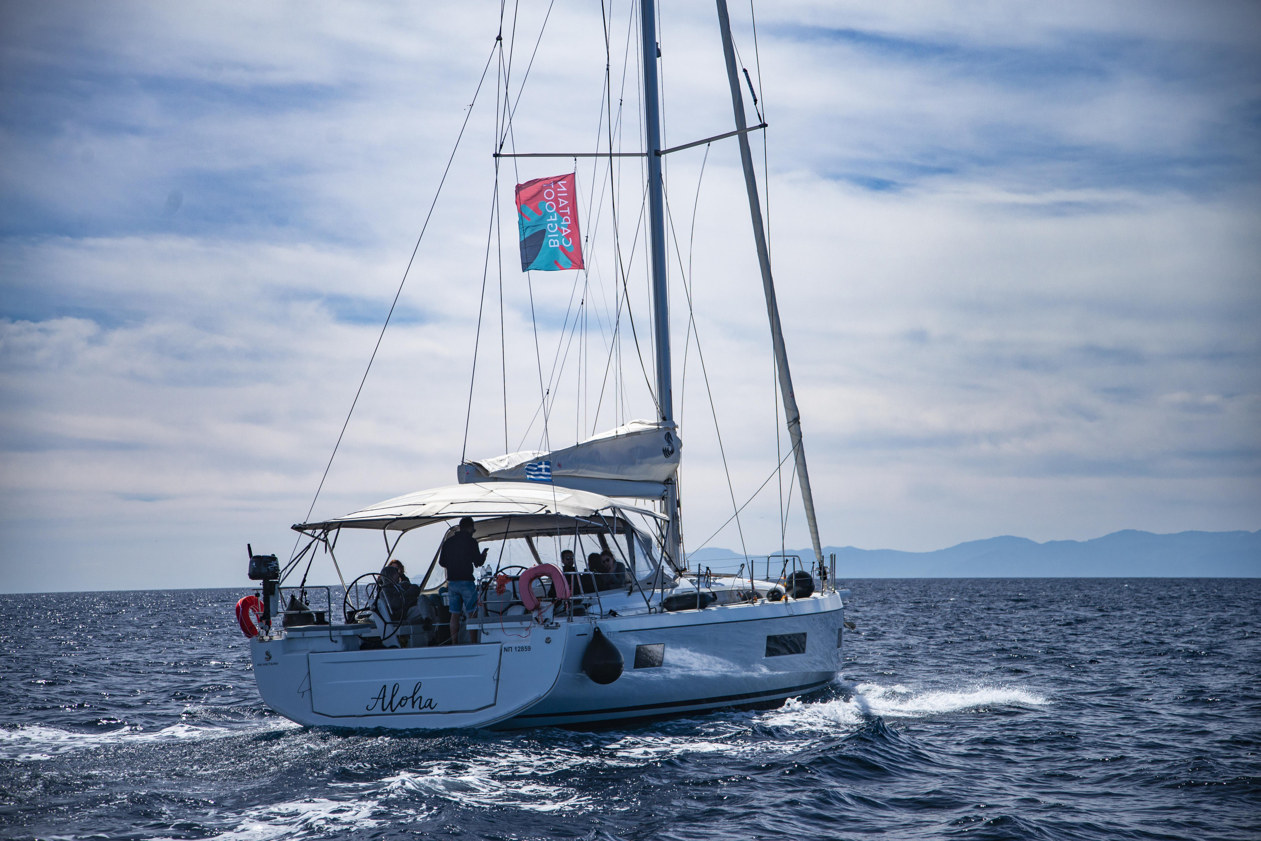 Oceanis 51.1 — photo 28