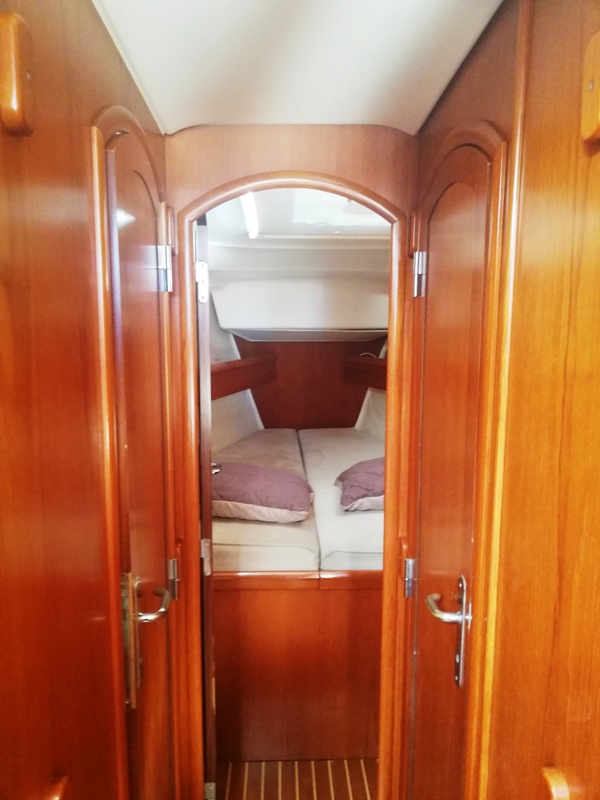 Sun Odyssey 43 — photo 8