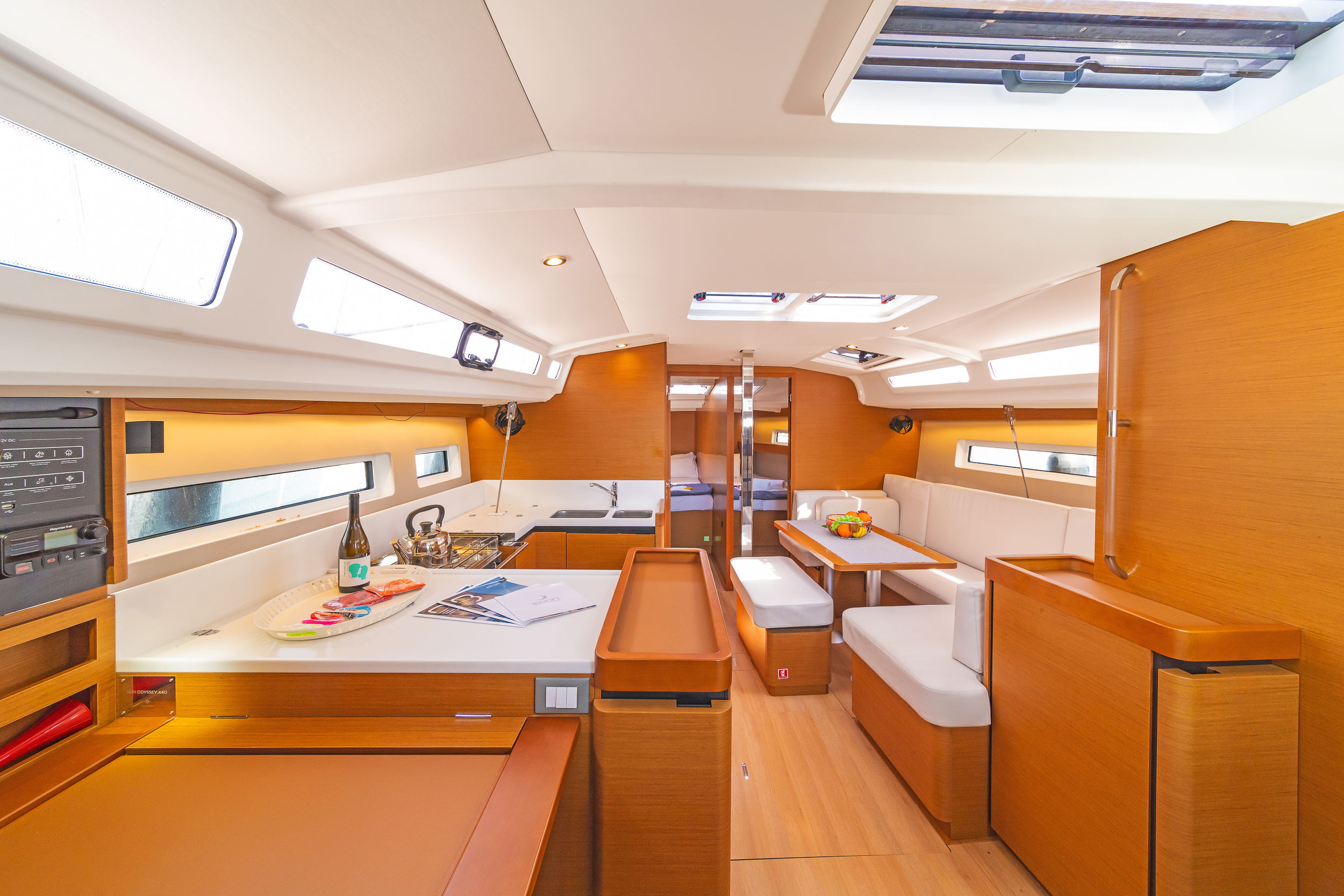 Sun Odyssey 440 — photo 3