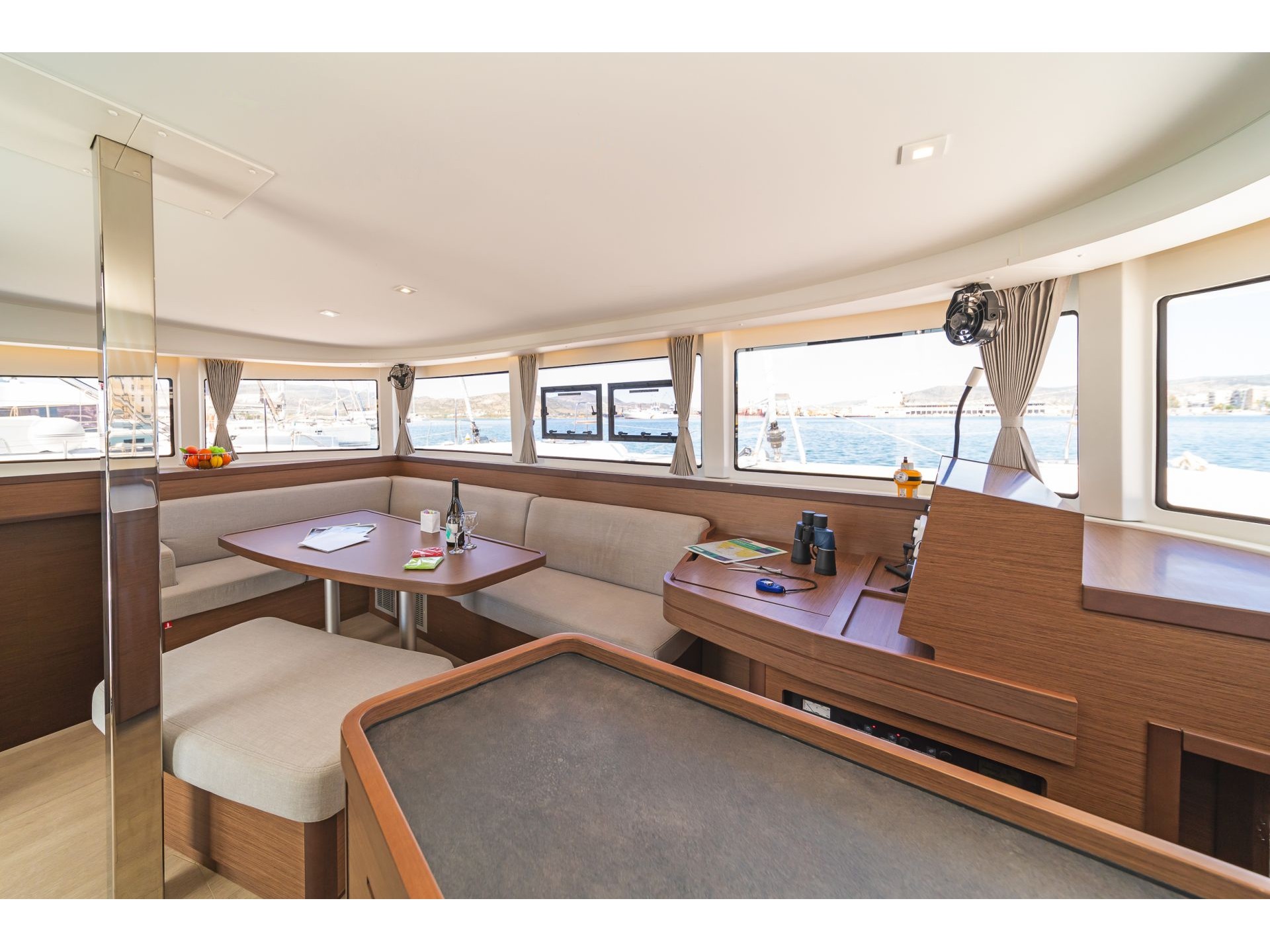 Lagoon 42 & GEN & WM — photo 15